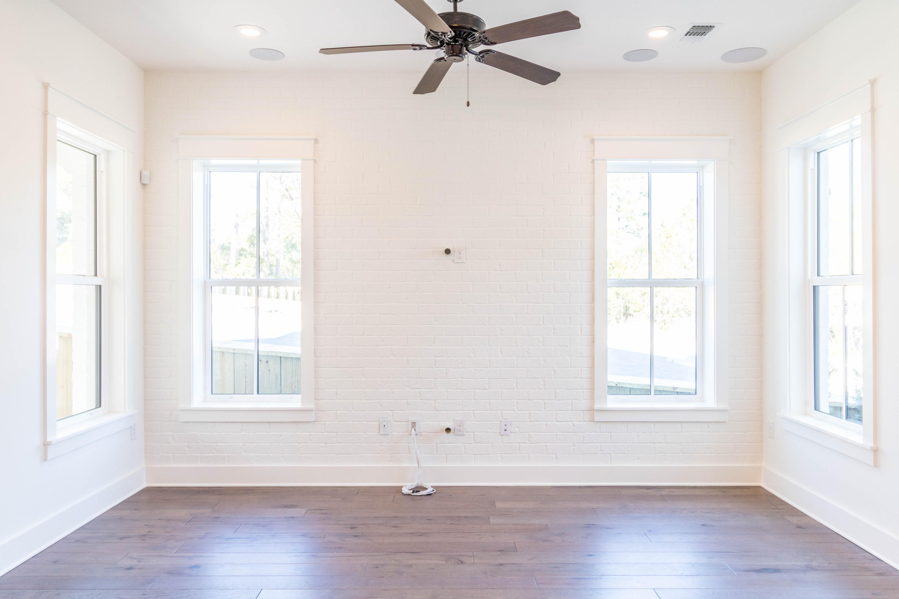 RidgeWalk - Residential