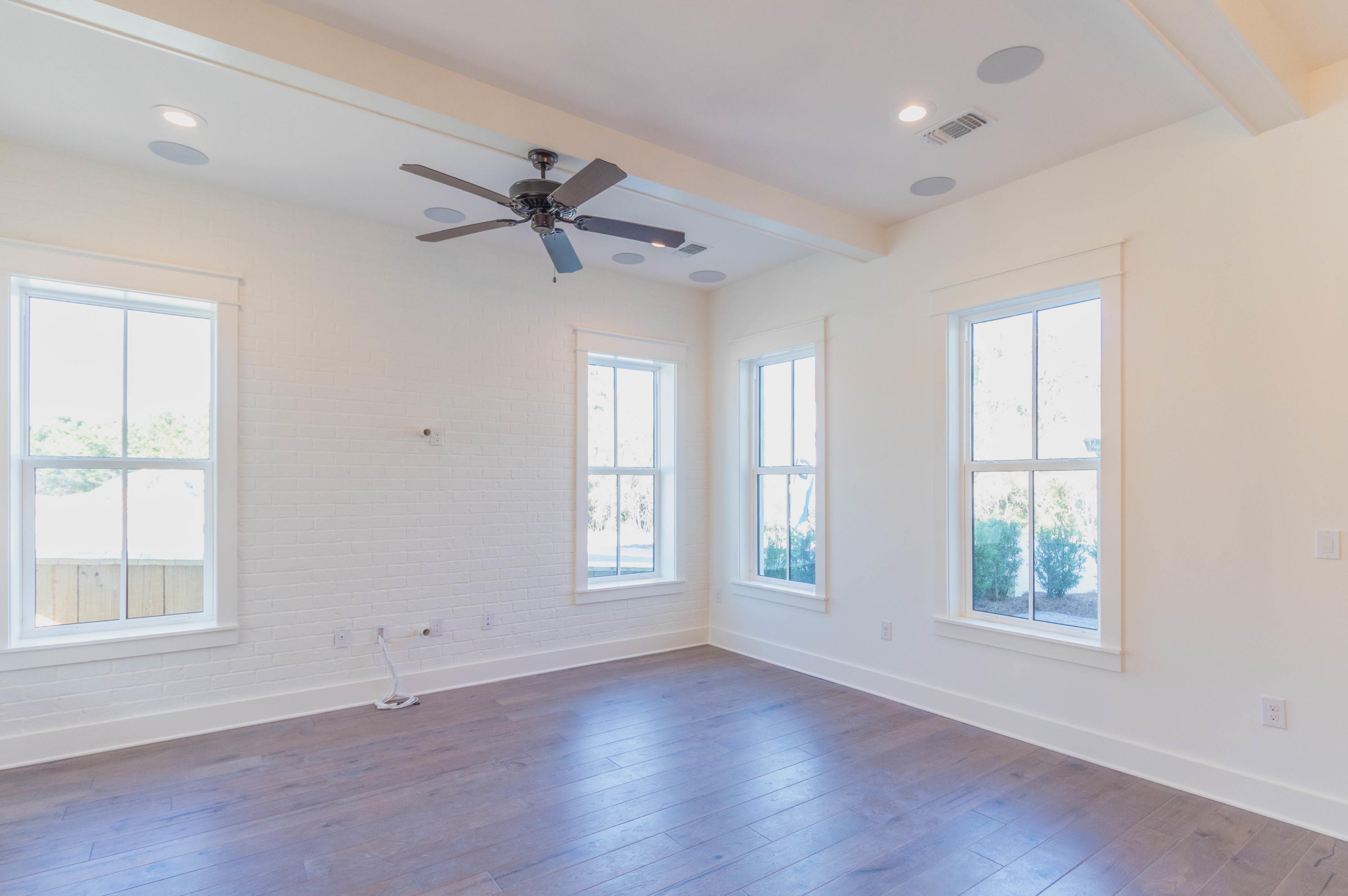 RidgeWalk - Residential