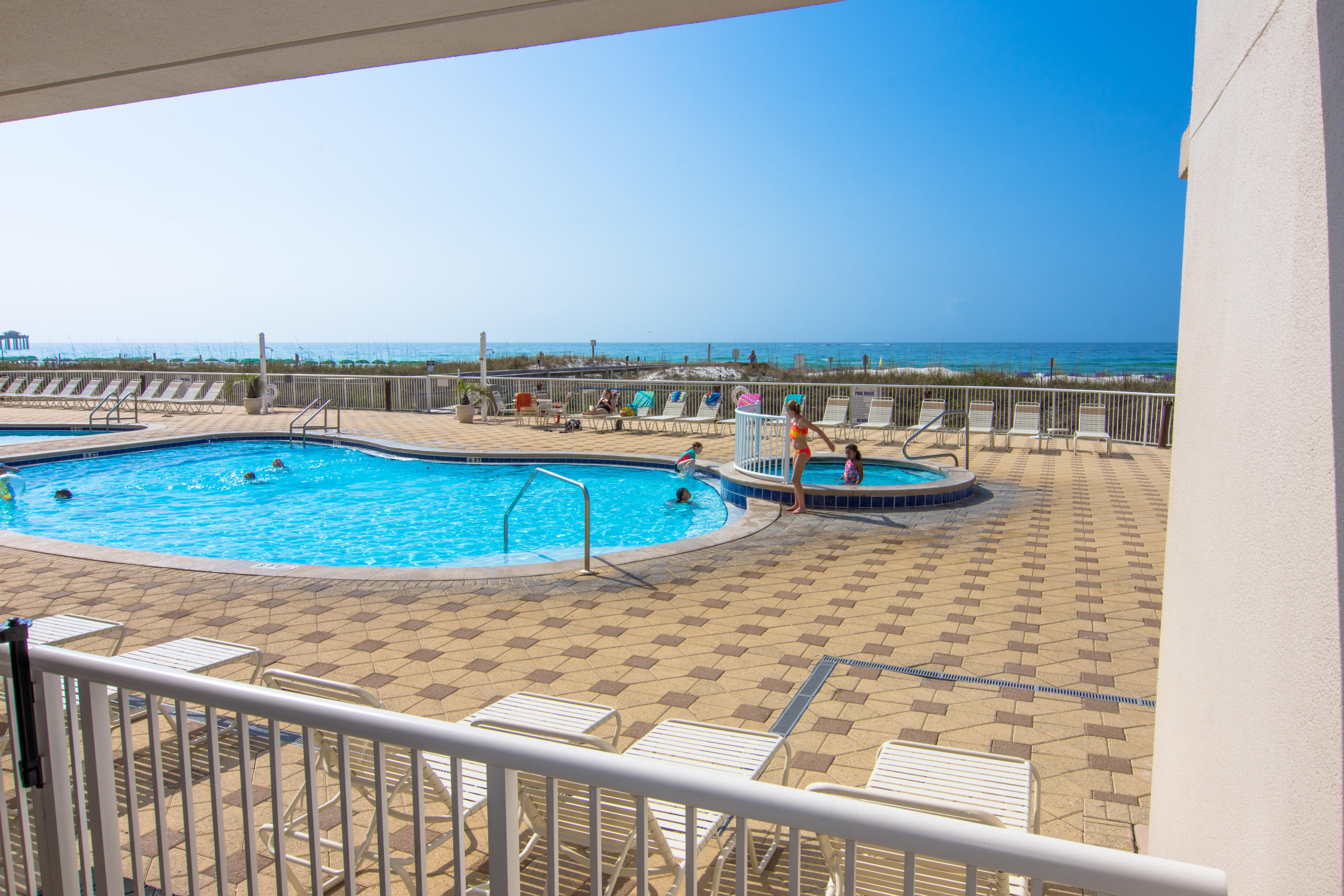 SUMMER PLACE - Residential