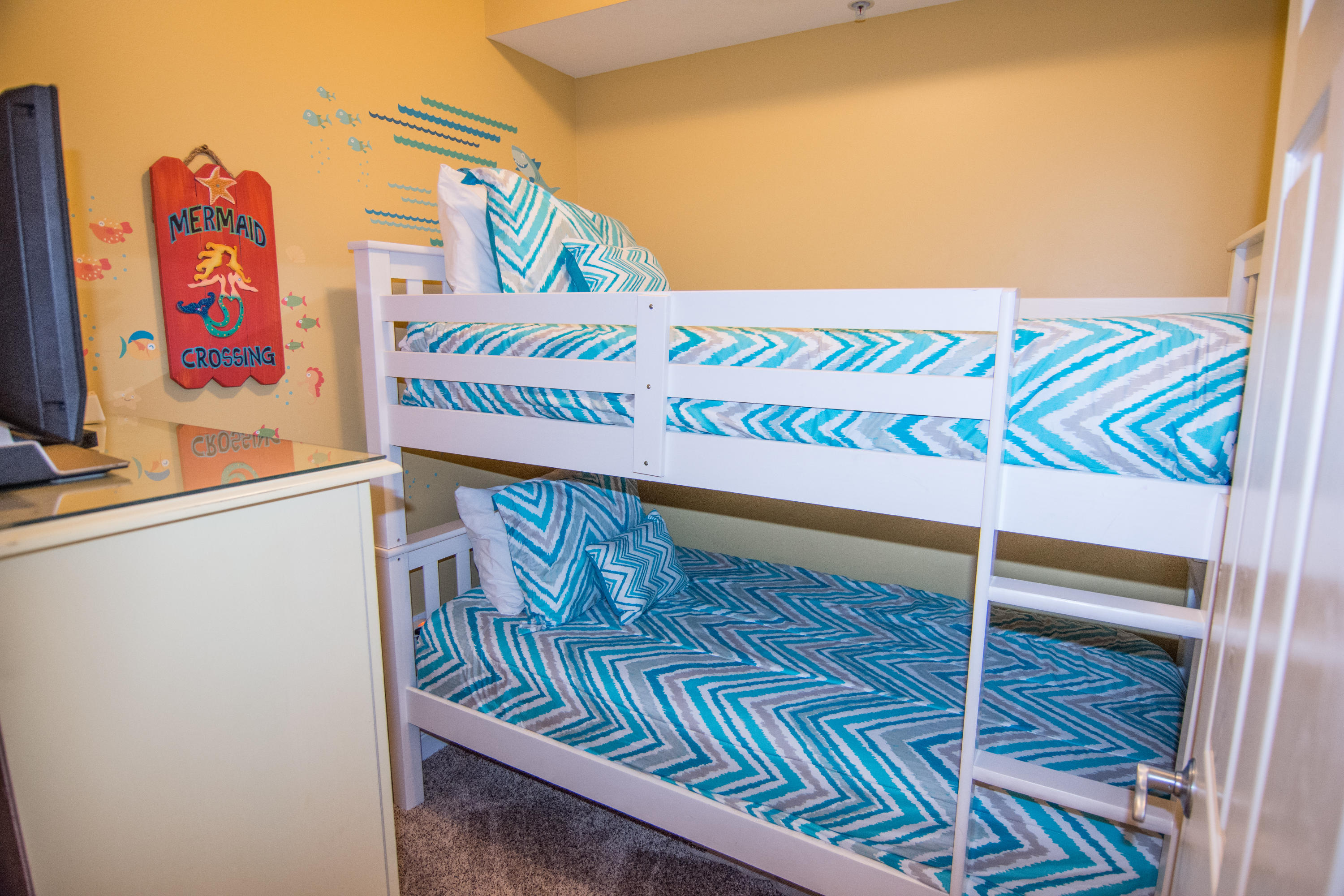 SUMMER PLACE - Residential