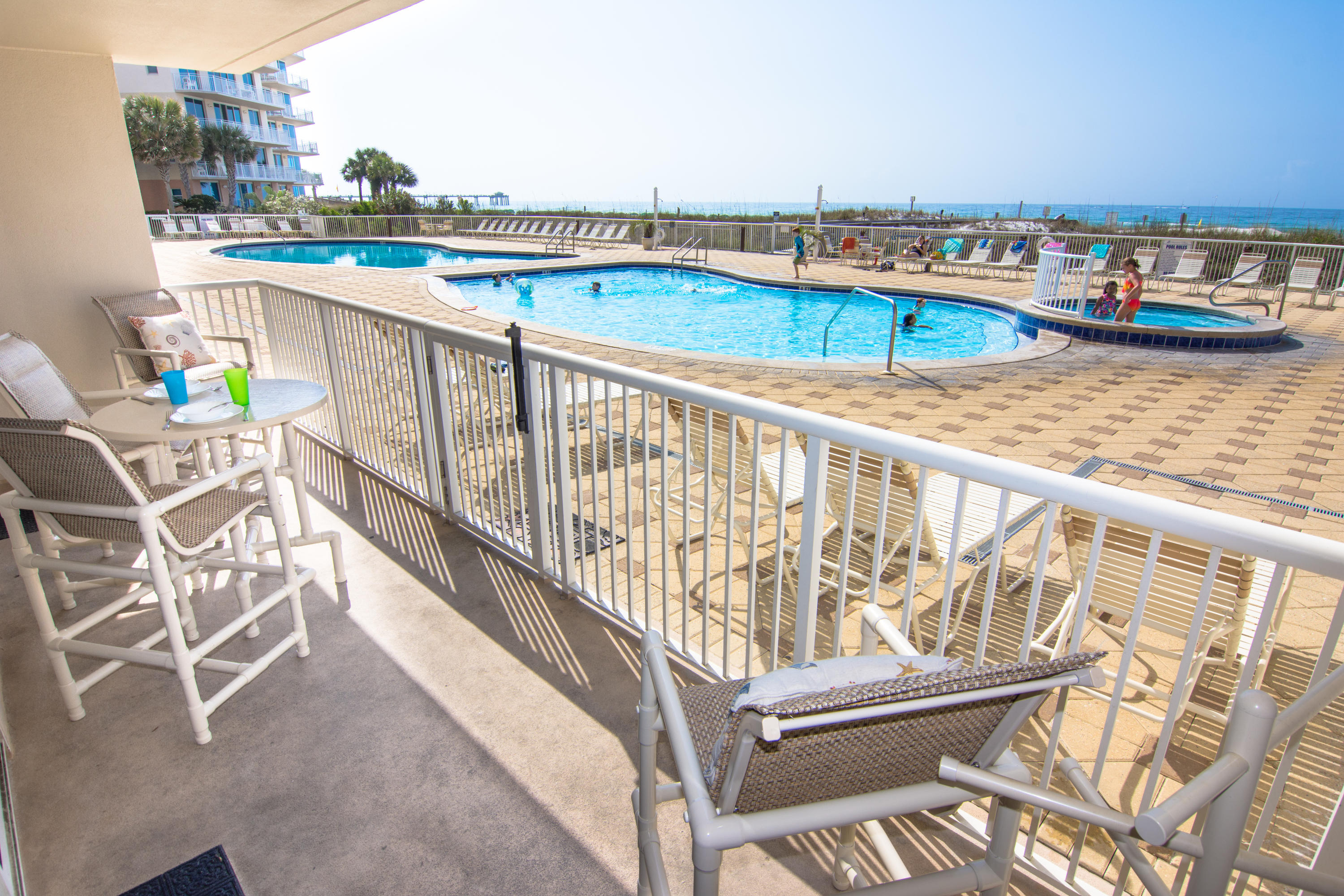 SUMMER PLACE - Residential