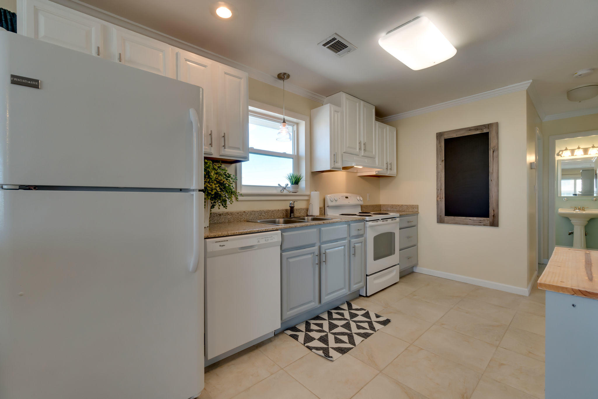 ST MARTIN BEACHWALK VILLAS - Residential