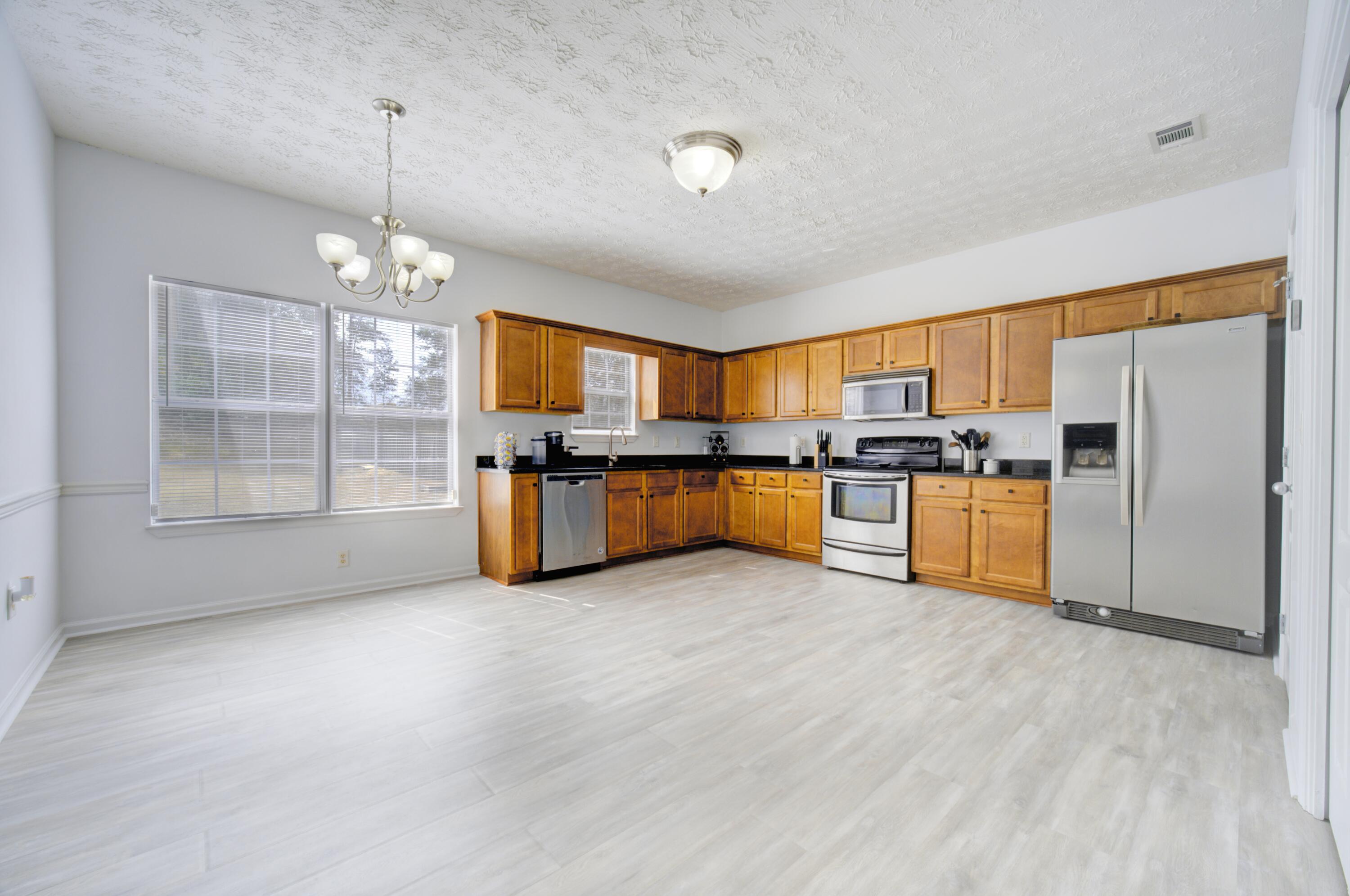 LAKE SILVER 1ST ADDN - Residential