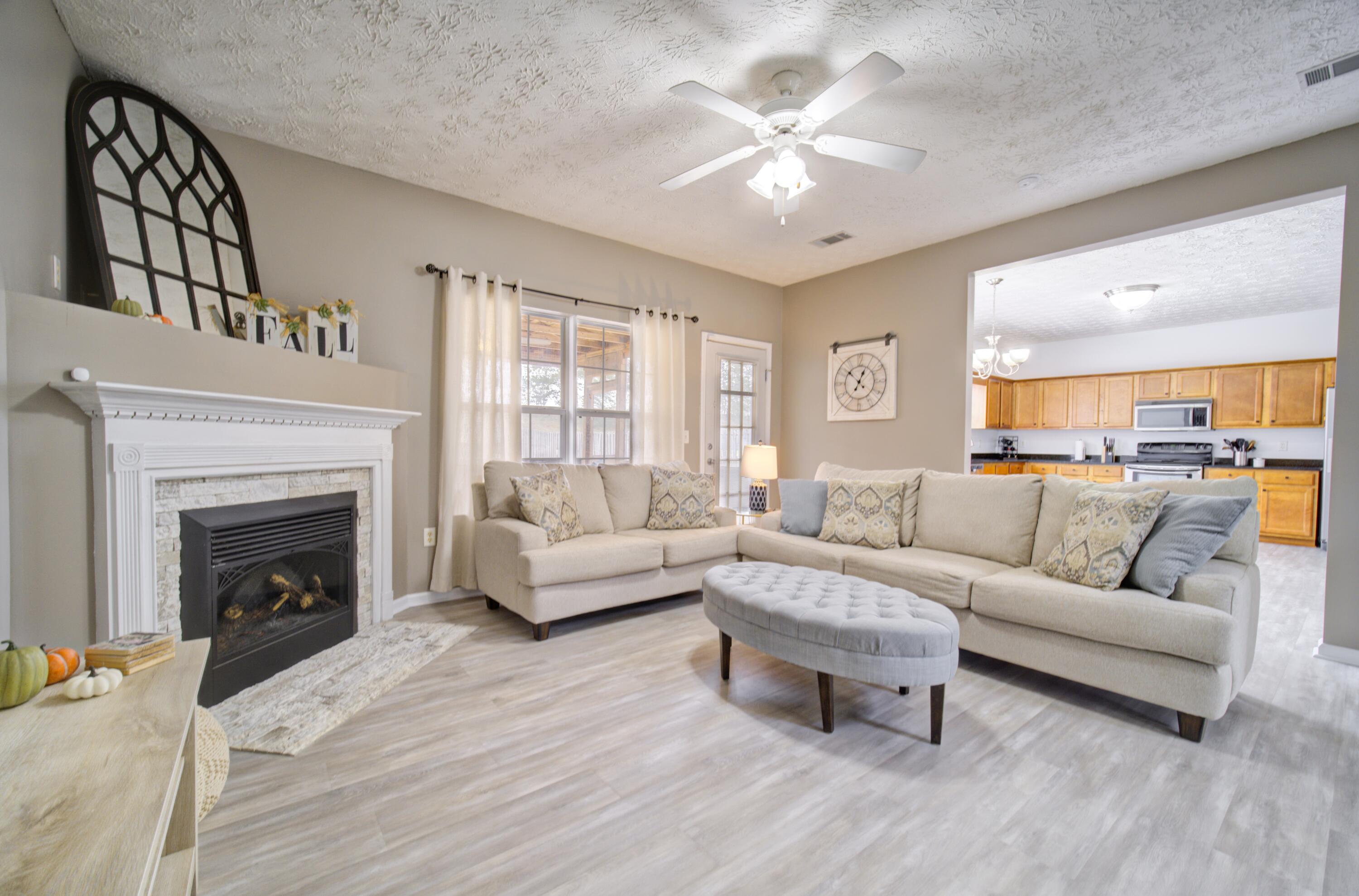 LAKE SILVER 1ST ADDN - Residential