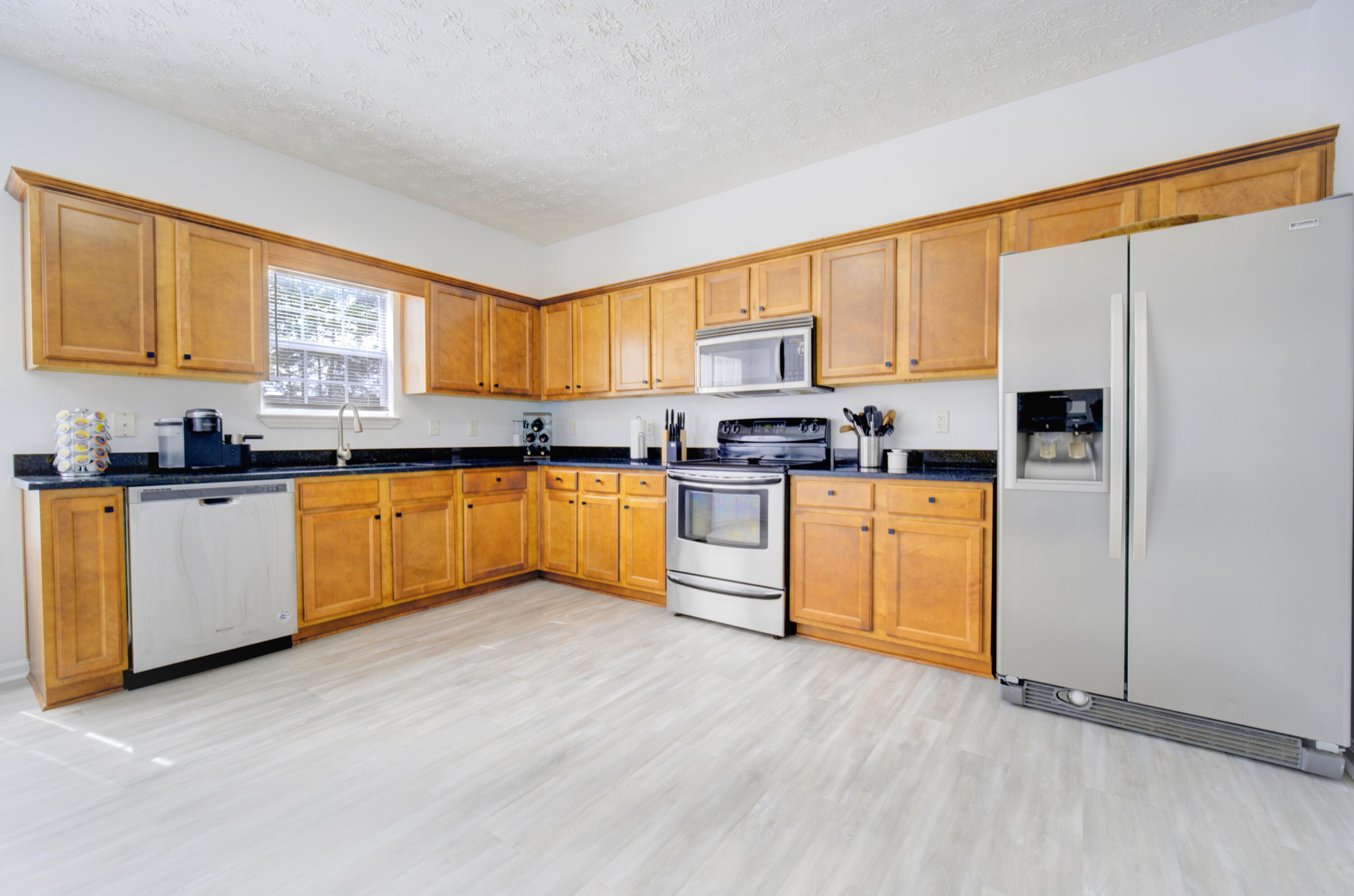 LAKE SILVER 1ST ADDN - Residential