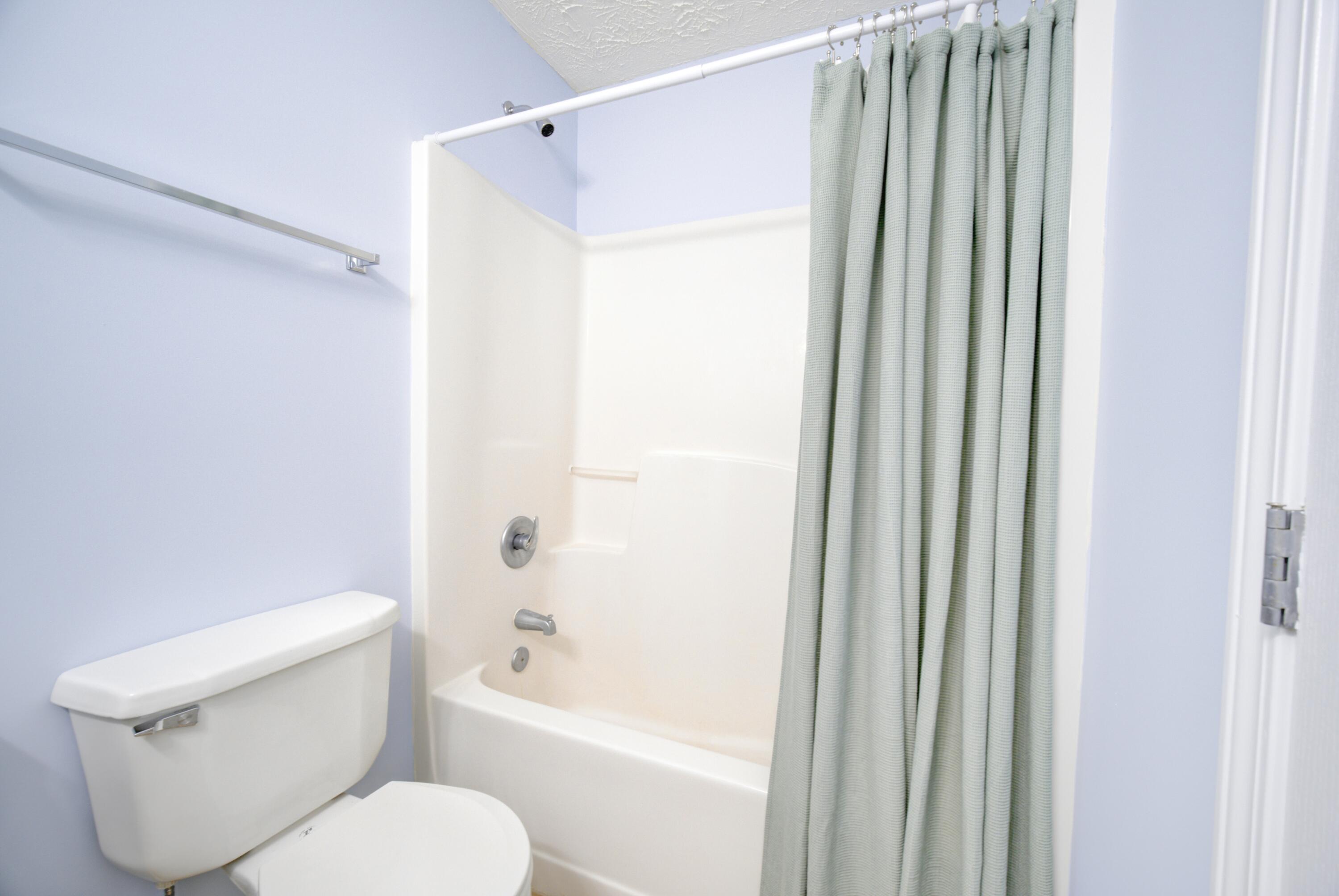 LAKE SILVER 1ST ADDN - Residential