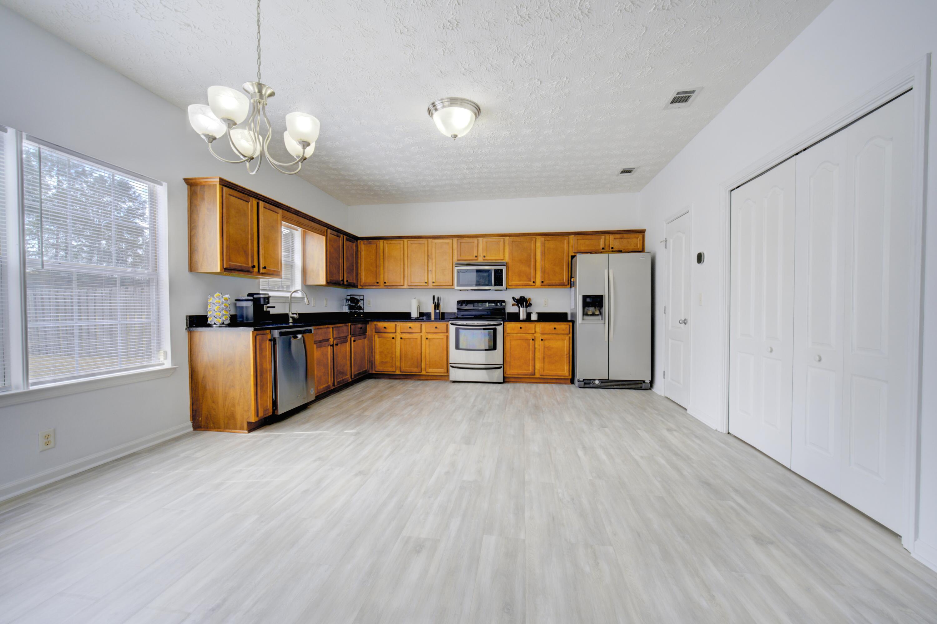 LAKE SILVER 1ST ADDN - Residential