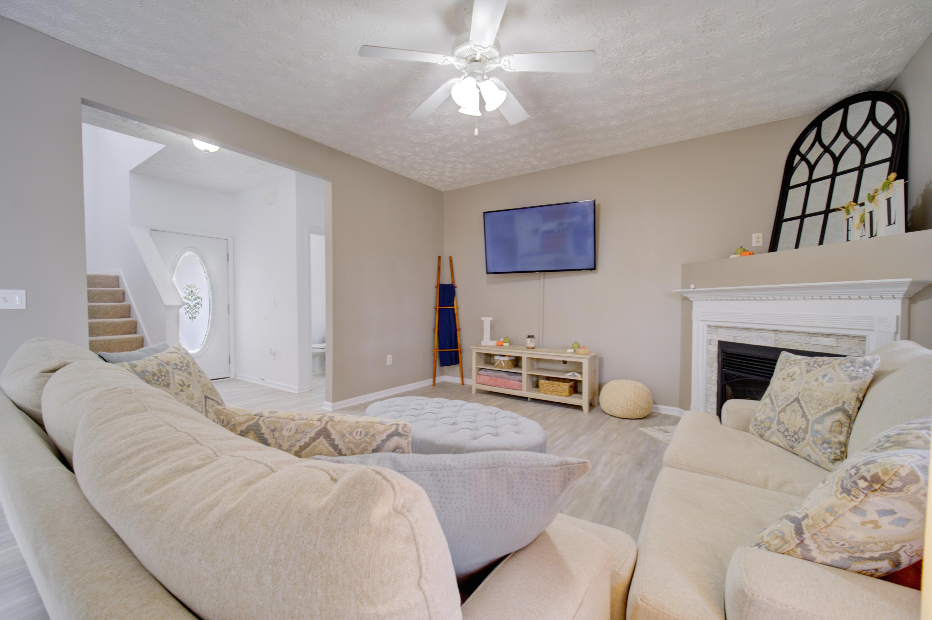 LAKE SILVER 1ST ADDN - Residential