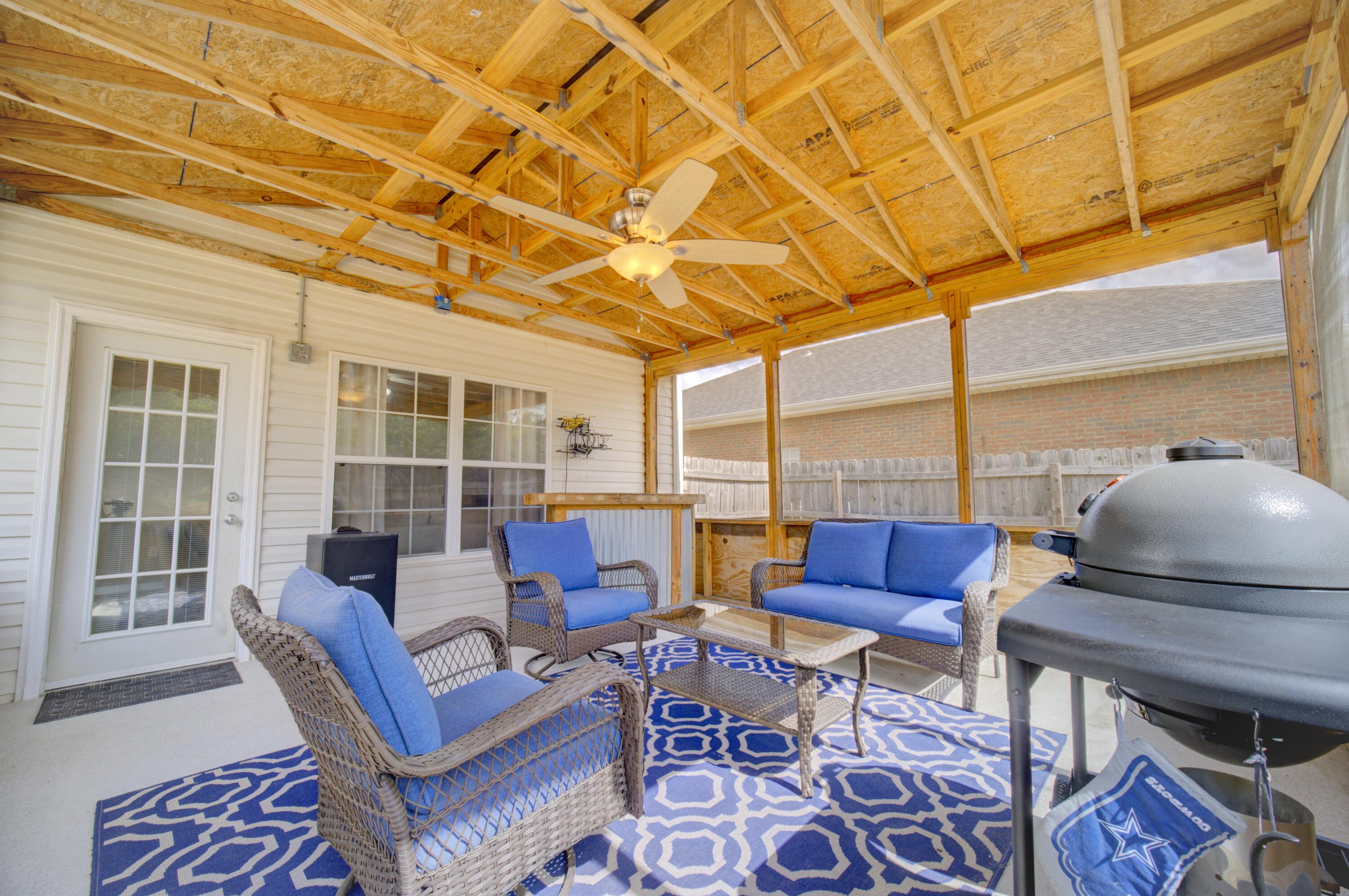 LAKE SILVER 1ST ADDN - Residential