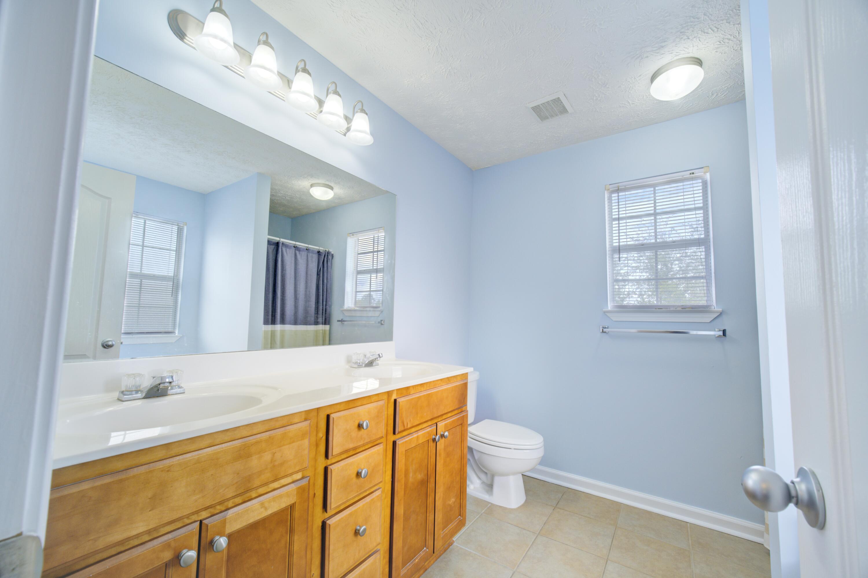 LAKE SILVER 1ST ADDN - Residential