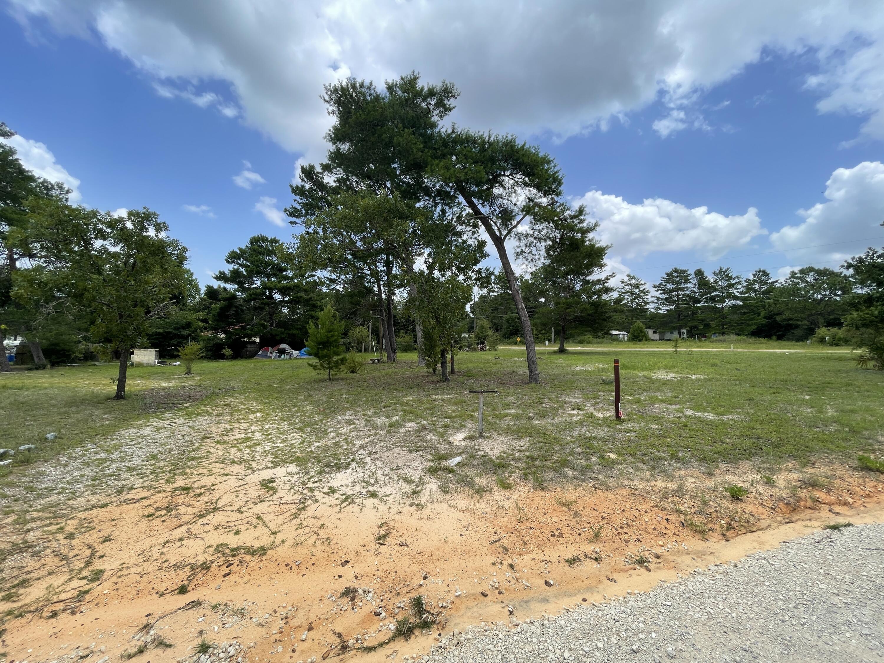 OAKWOOD HILLS UNIT 3 - Land