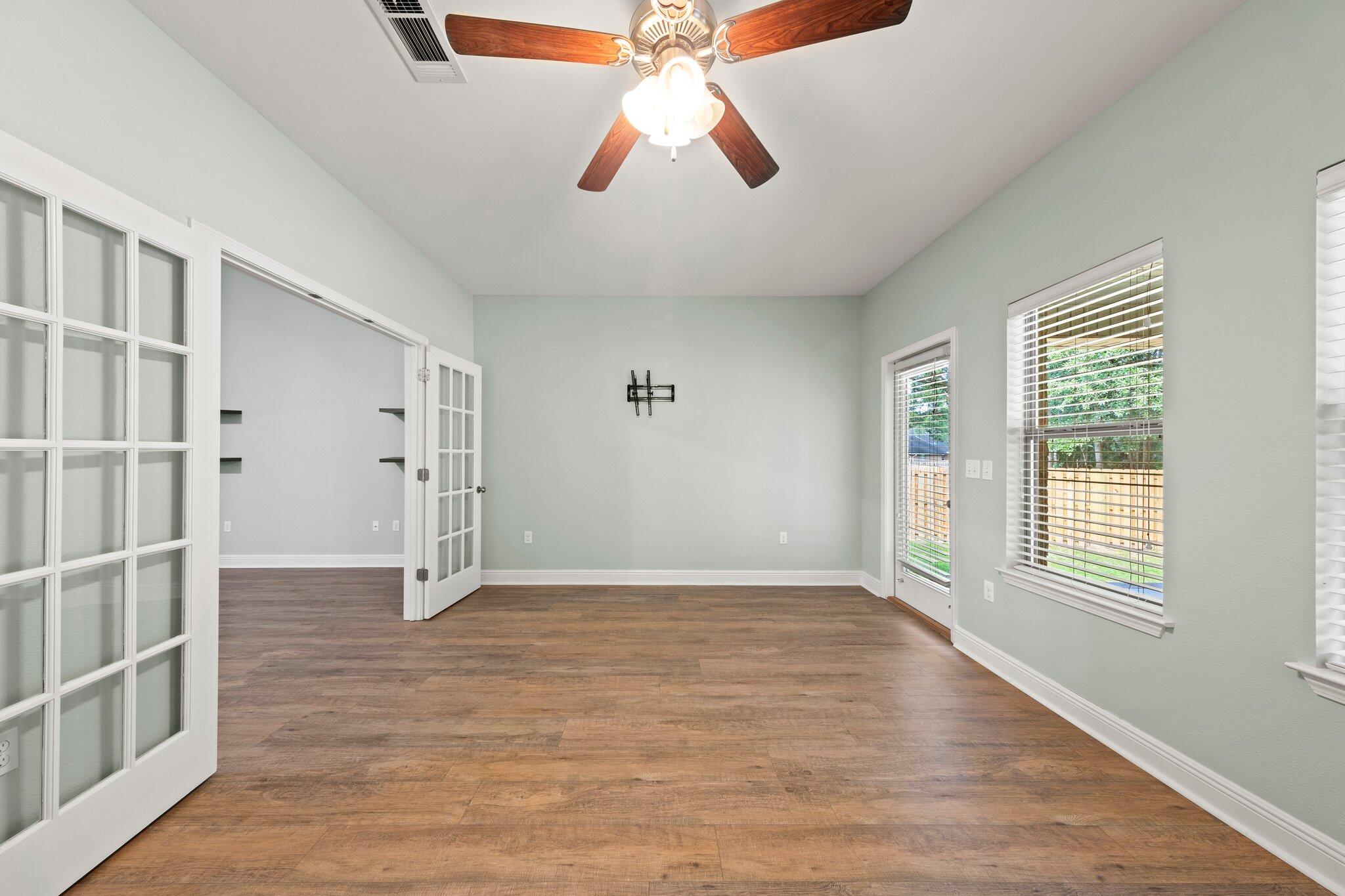 FOX VALLEY PH 3-A - Residential Lease