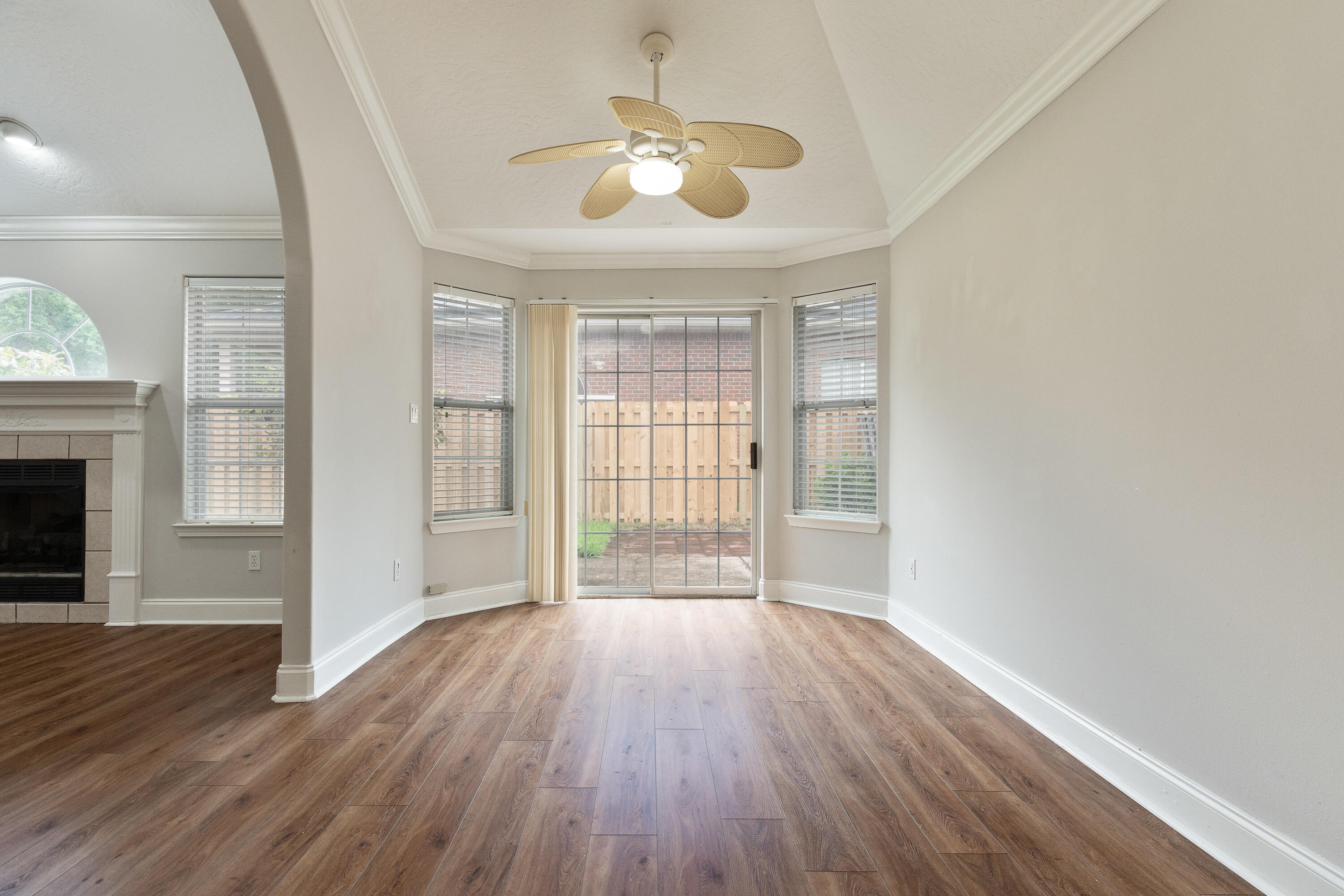 NORTH RIDGE CREEK S/D 1ST ADDN - Residential