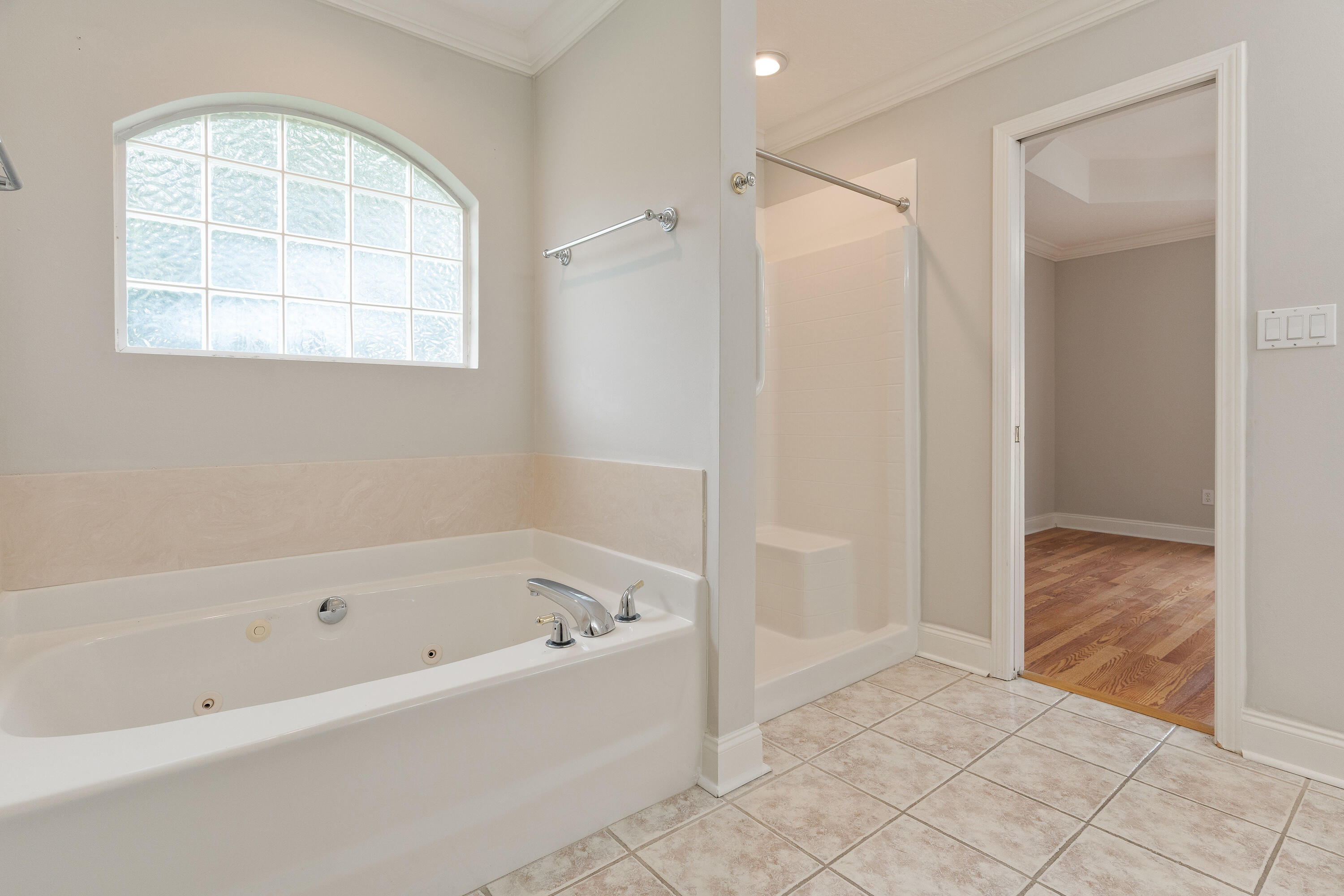 NORTH RIDGE CREEK S/D 1ST ADDN - Residential