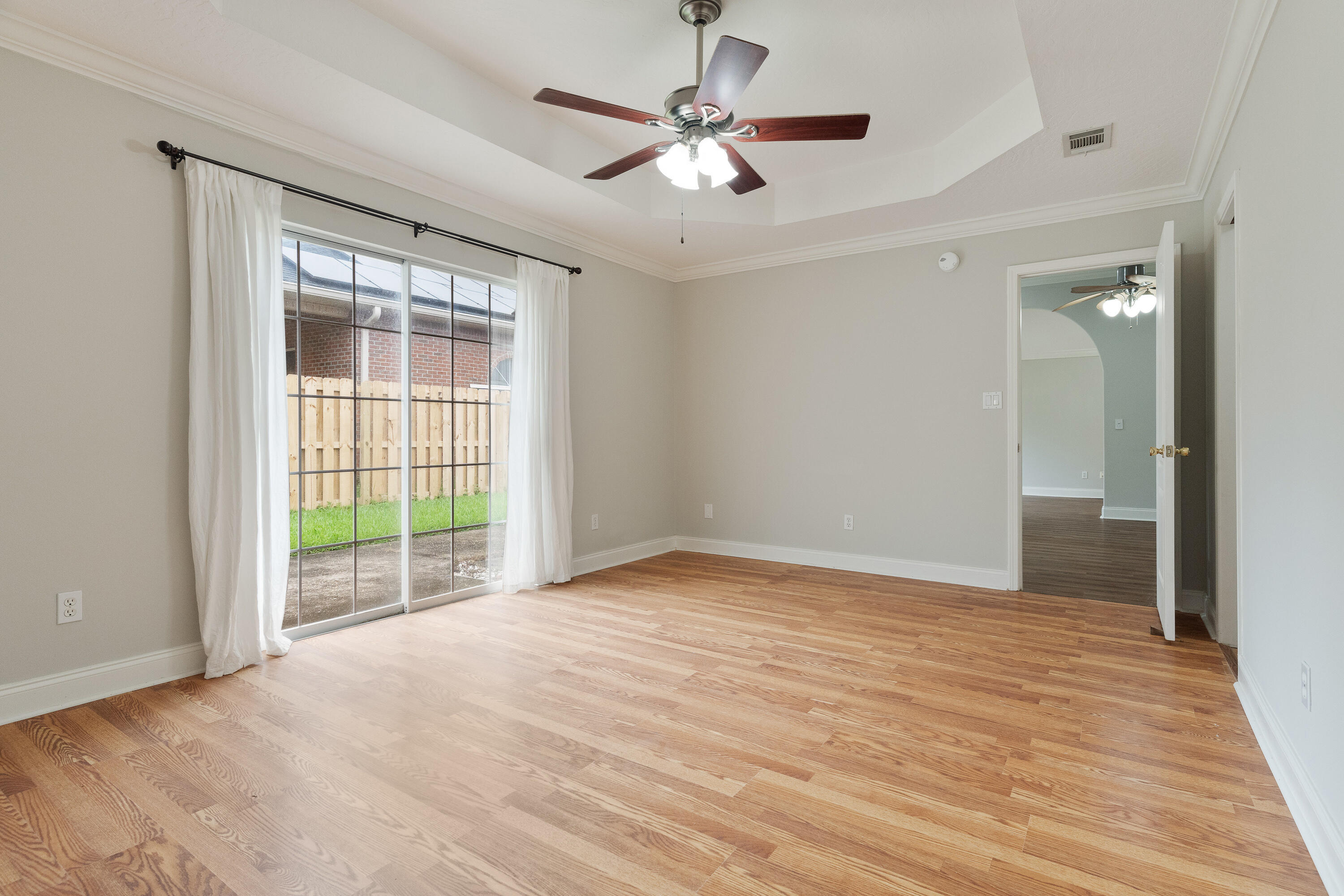 NORTH RIDGE CREEK S/D 1ST ADDN - Residential