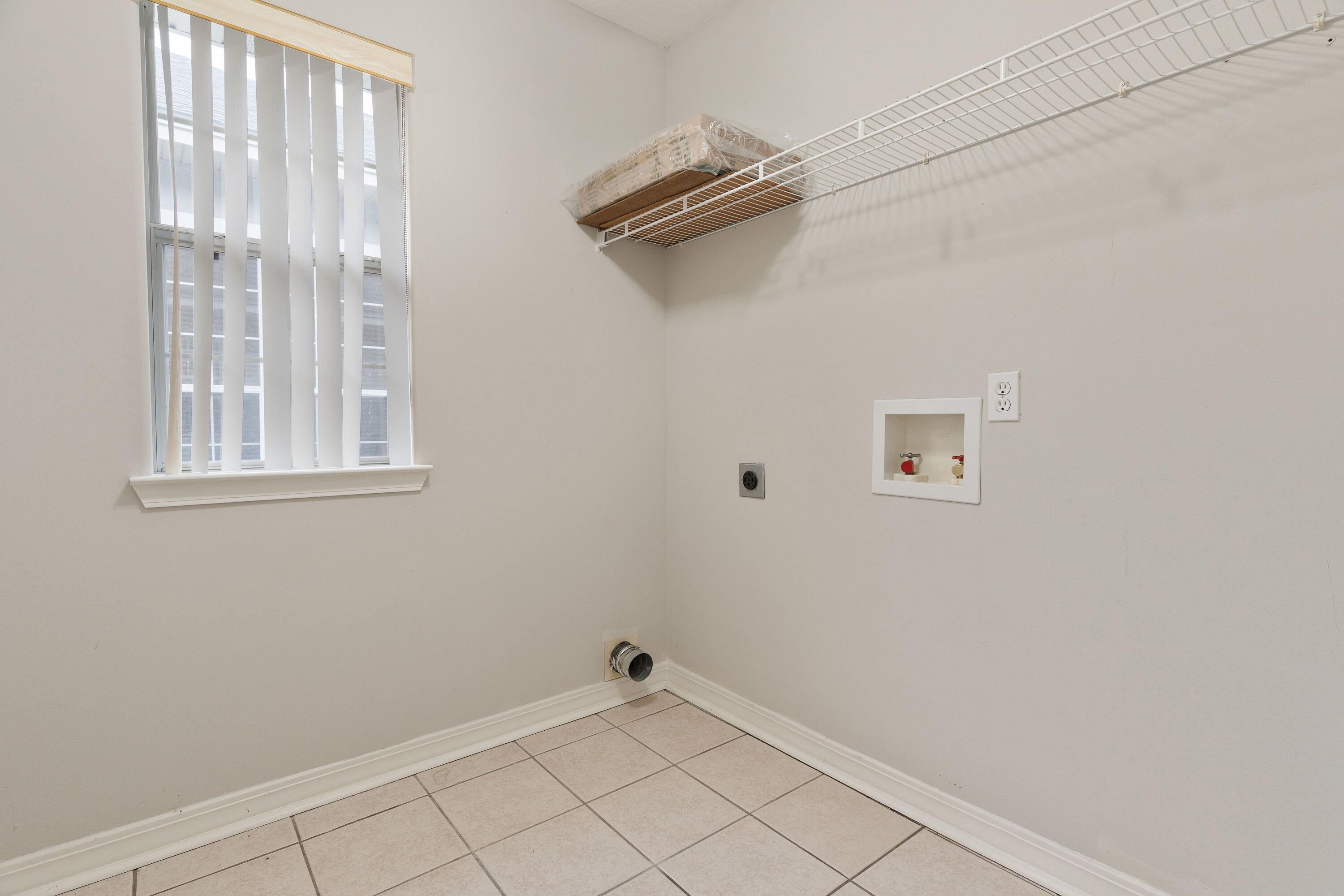 NORTH RIDGE CREEK S/D 1ST ADDN - Residential