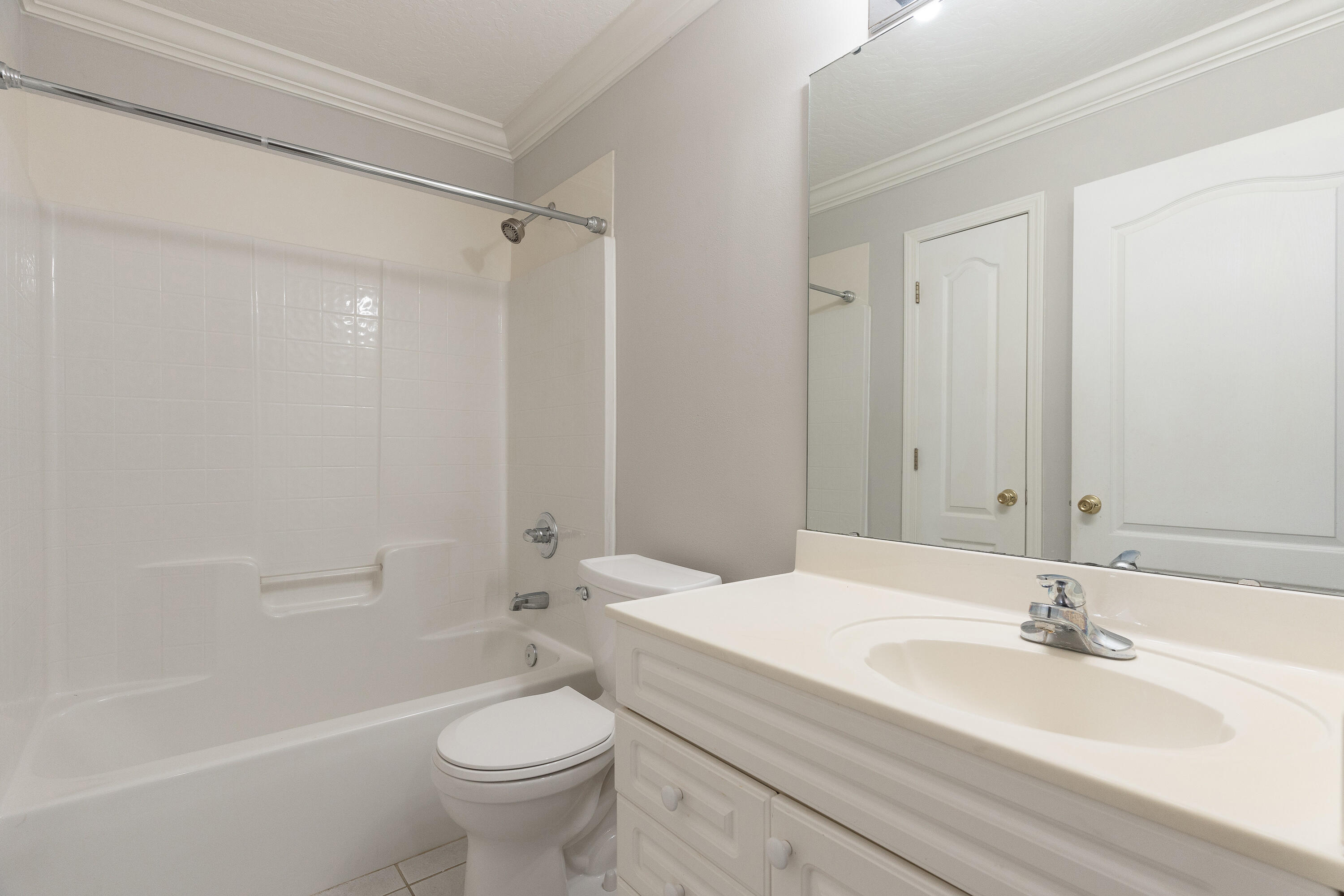 NORTH RIDGE CREEK S/D 1ST ADDN - Residential