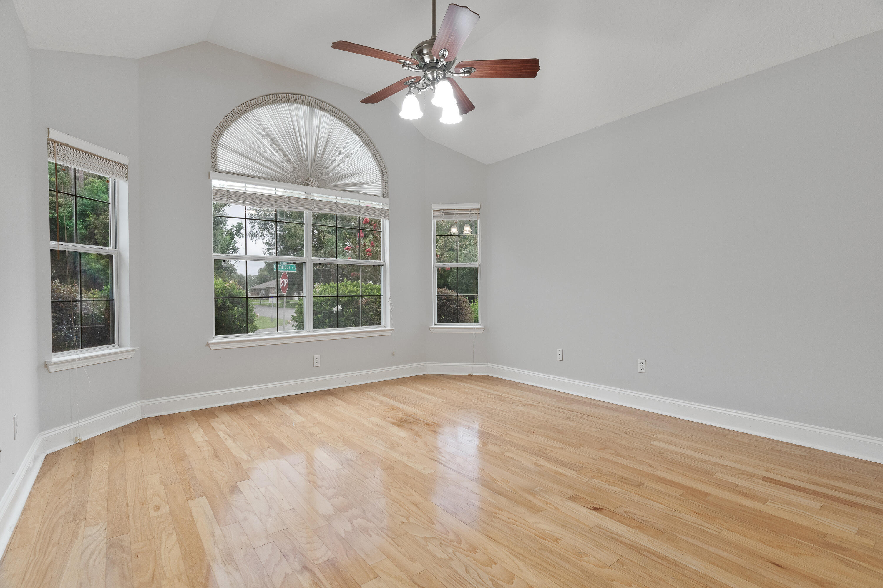 NORTH RIDGE CREEK S/D 1ST ADDN - Residential
