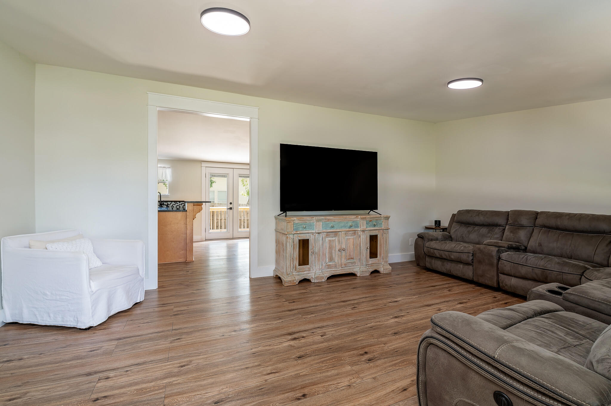 NO RECORDED SUBDIVISION - Residential