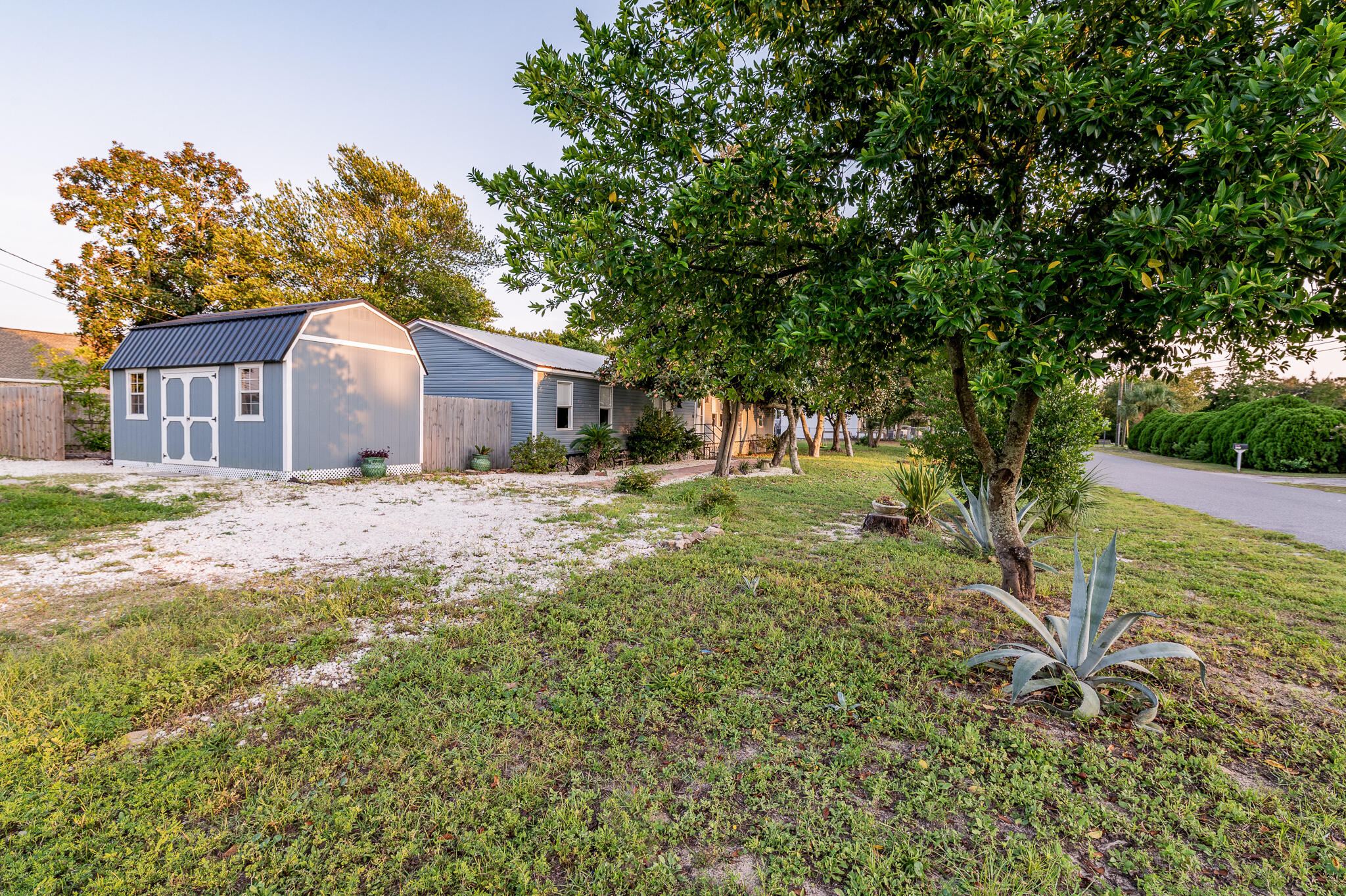 NO RECORDED SUBDIVISION - Residential