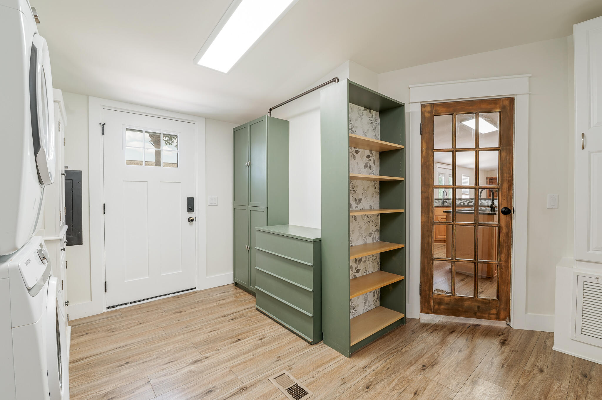 NO RECORDED SUBDIVISION - Residential