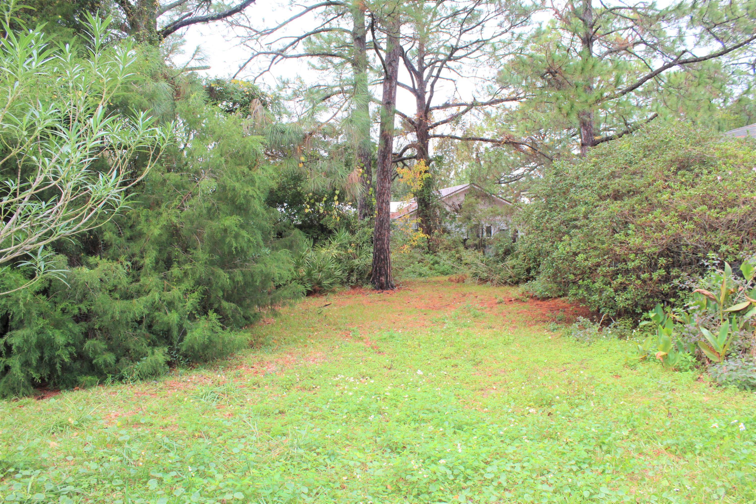 HOLIDAY SHORES ESTATES 3RD ADDN - Residential