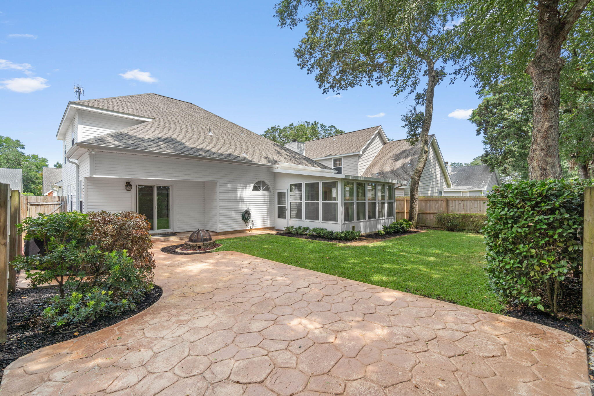 SHALIMAR PLACE - Residential