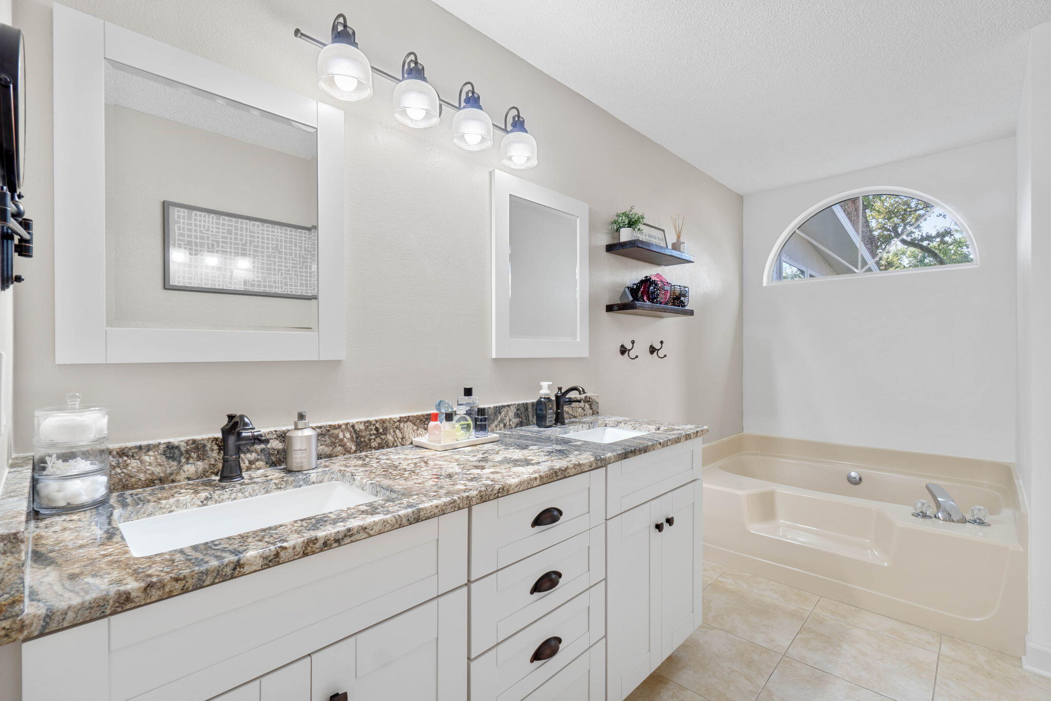 SHALIMAR PLACE - Residential