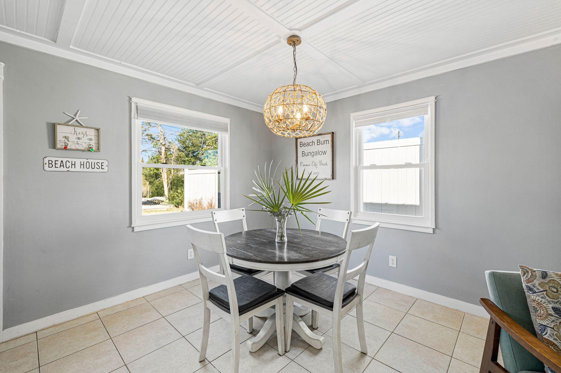 RIVIERA BEACH - Residential