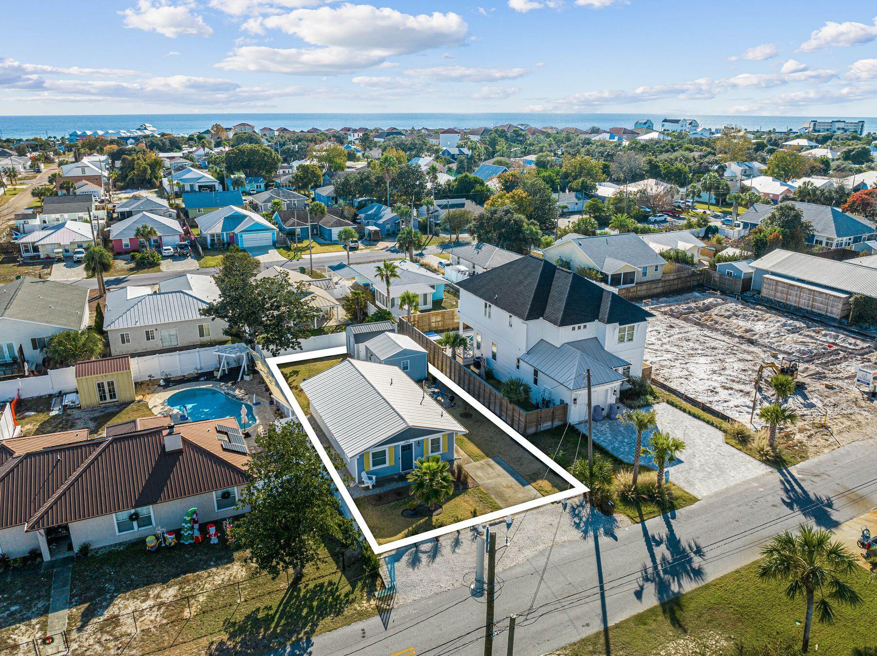 RIVIERA BEACH - Residential