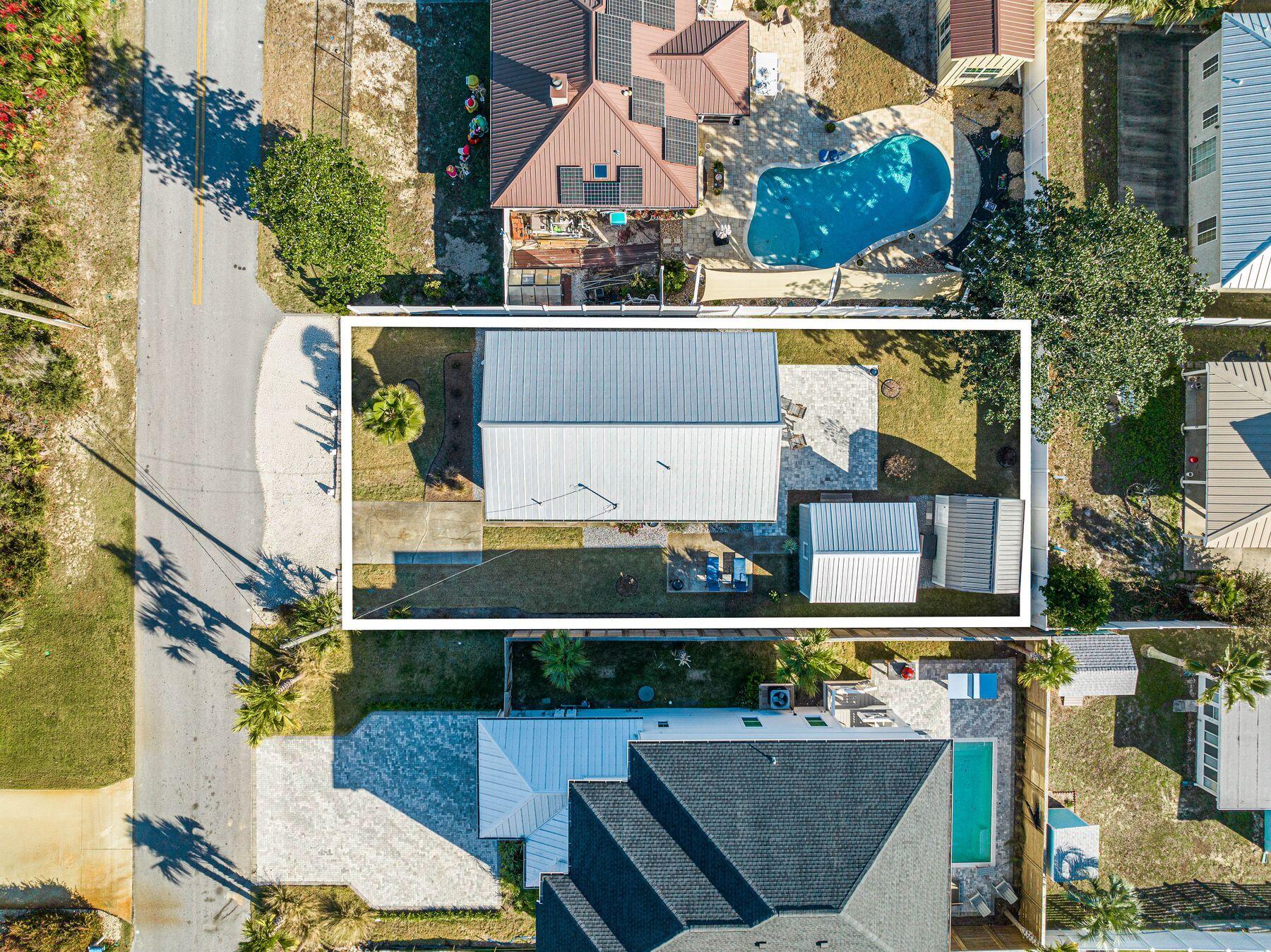 RIVIERA BEACH - Residential
