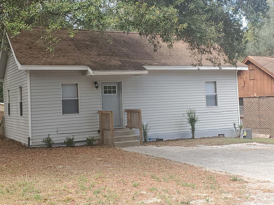 Nice renovation!! This small but adorable home has all new flooring (vinyl plank tile), paint, updated kitchen and bath... great starter home!! Largest bedroom can accommodate a queen size bed. Nice size back yard.  Sorry no pets.
