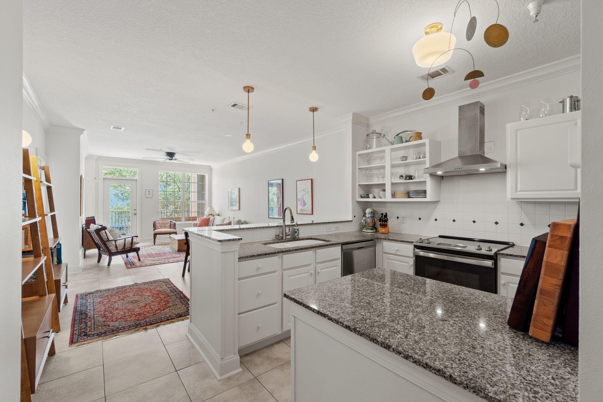 FRENCH QUARTERS - Residential