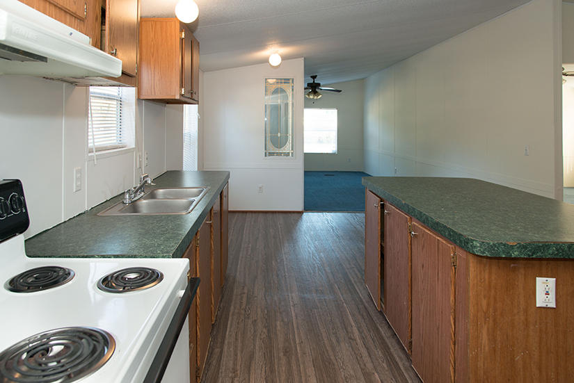 CASA LOMA S/D 1ST ADDN - Residential Lease