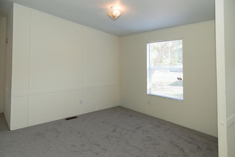 CASA LOMA S/D 1ST ADDN - Residential Lease