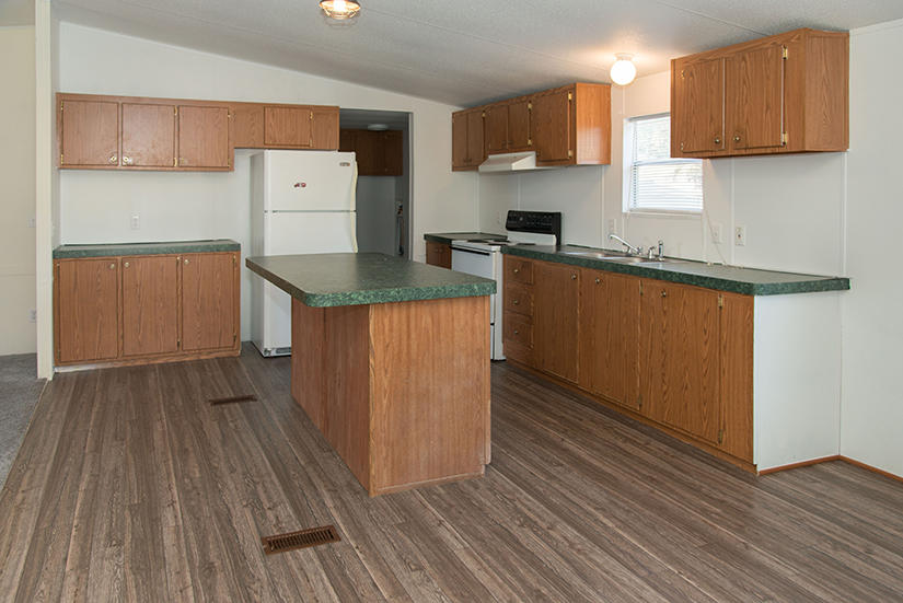 CASA LOMA S/D 1ST ADDN - Residential Lease