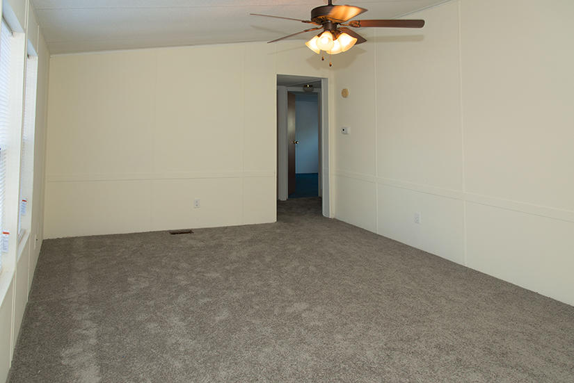 CASA LOMA S/D 1ST ADDN - Residential Lease