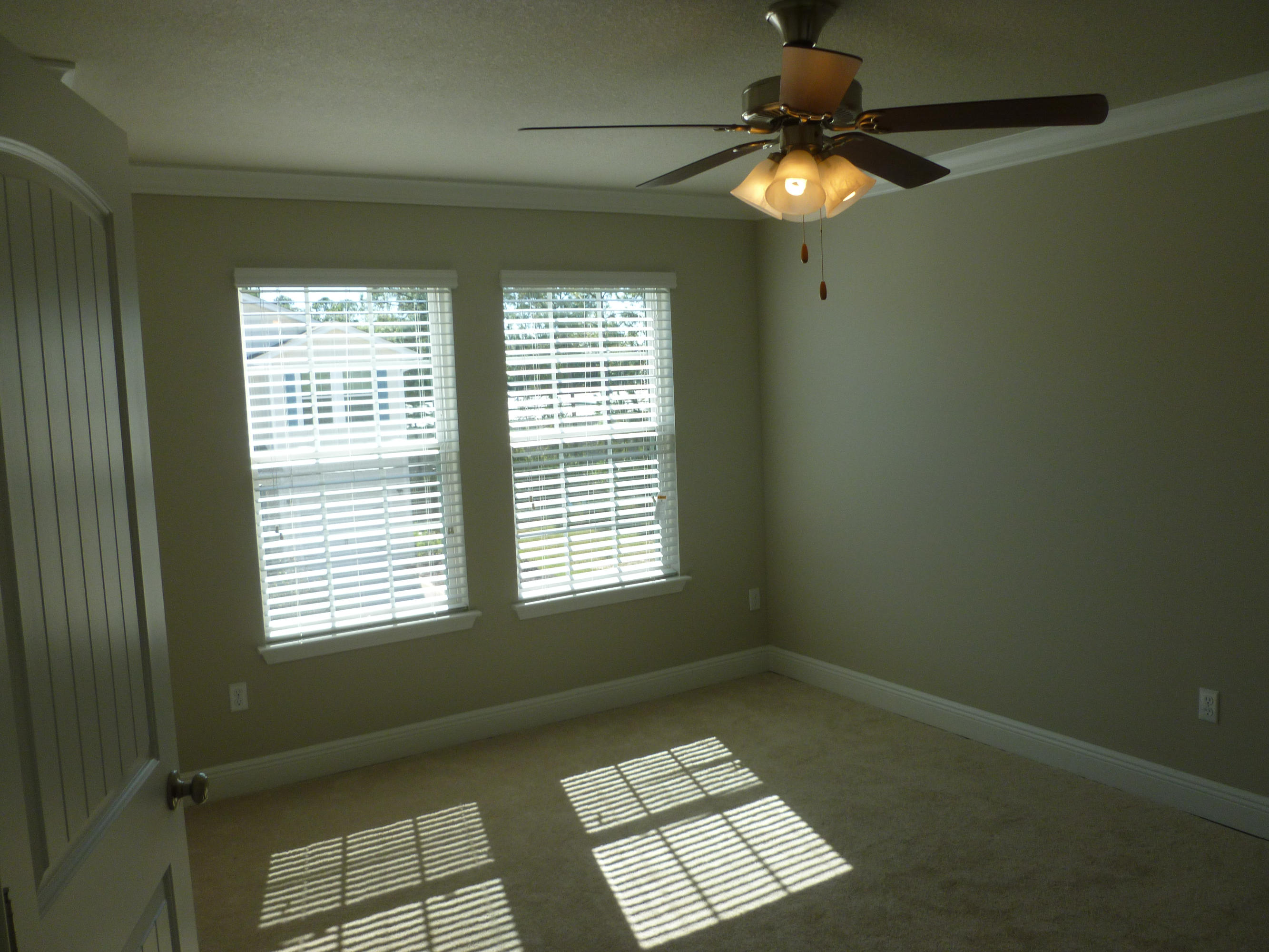 WATER OAKS T/H - Residential