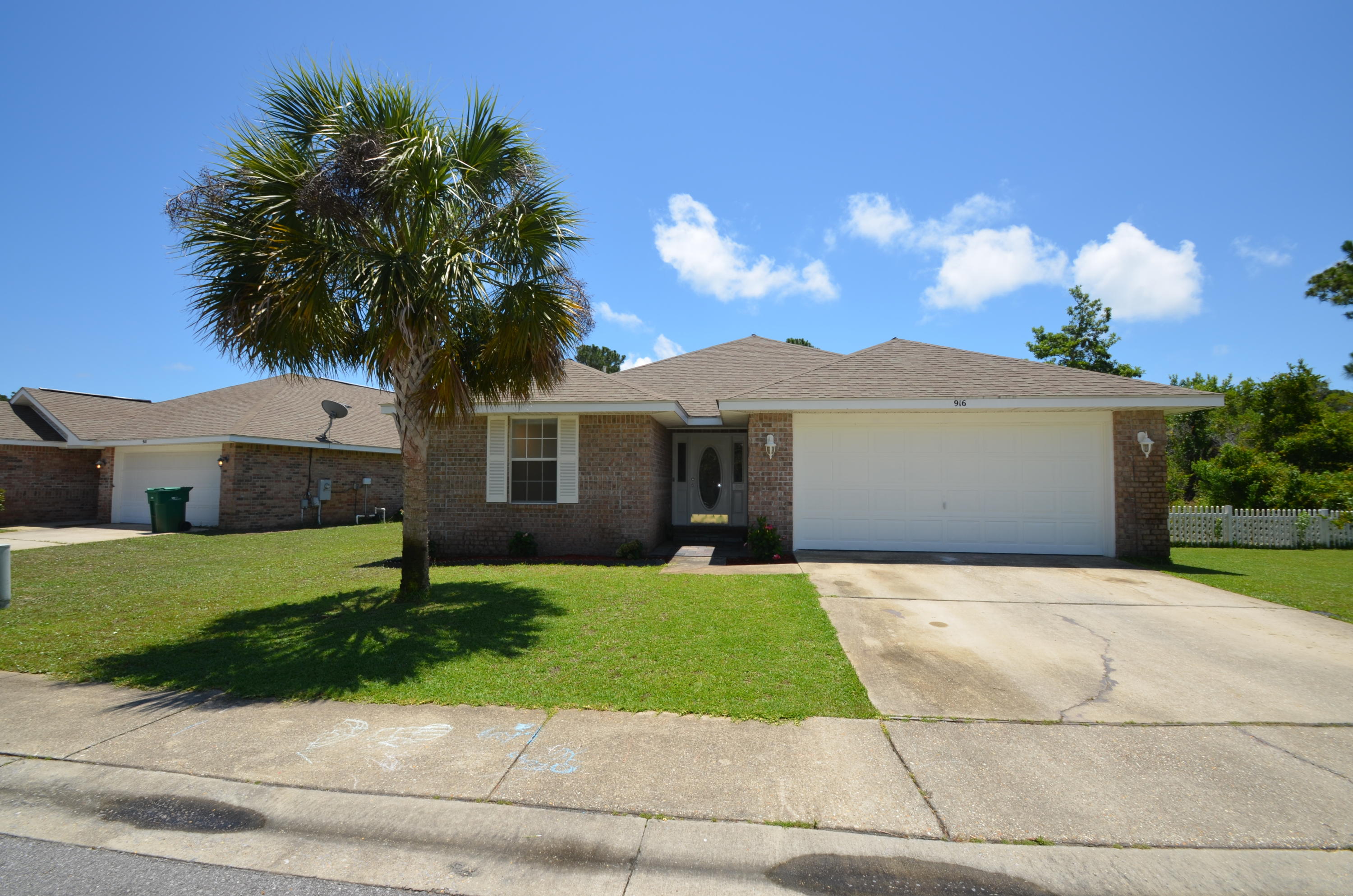 MARSH HARBOR - Residential