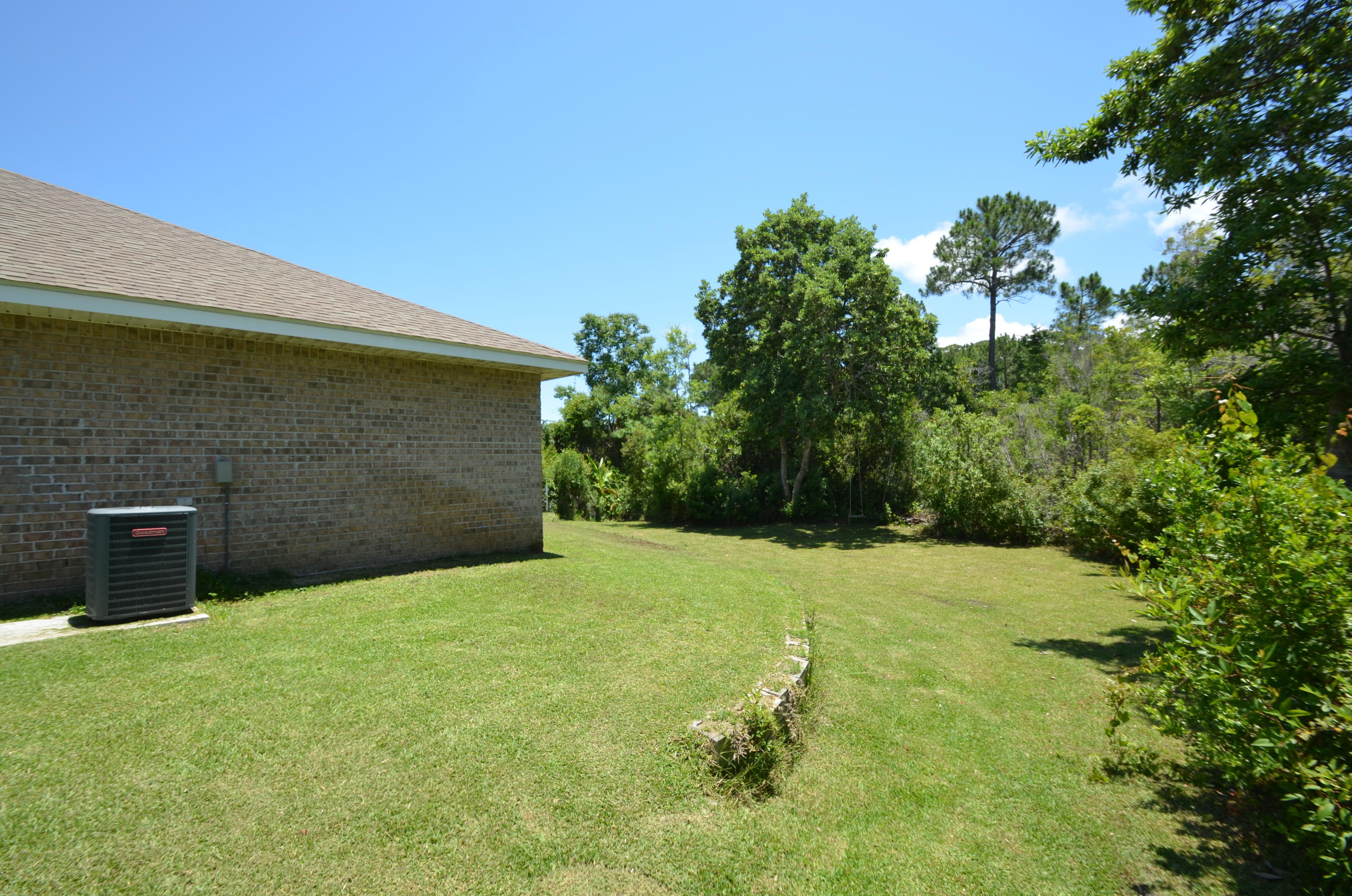 MARSH HARBOR - Residential