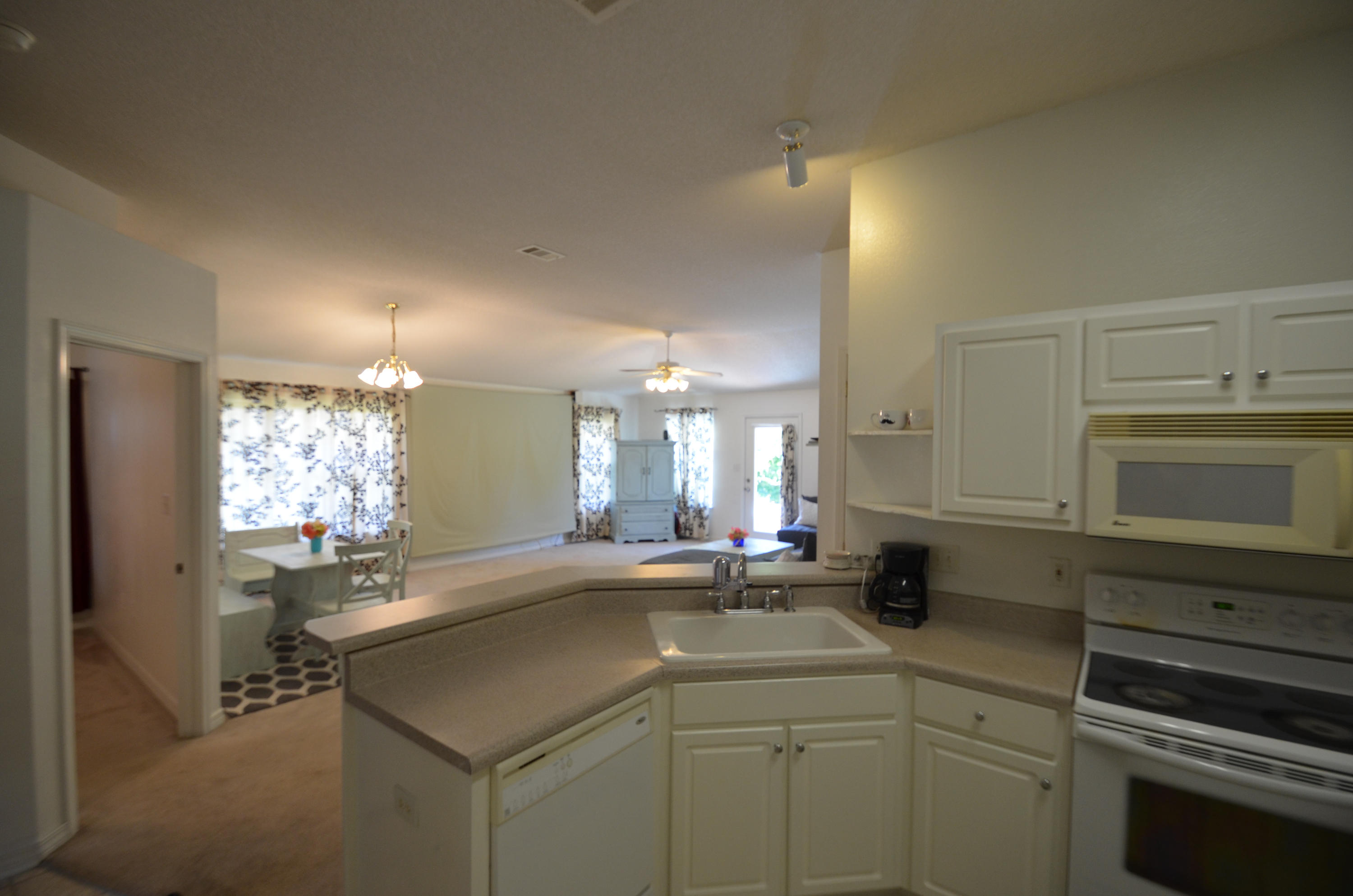 MARSH HARBOR - Residential