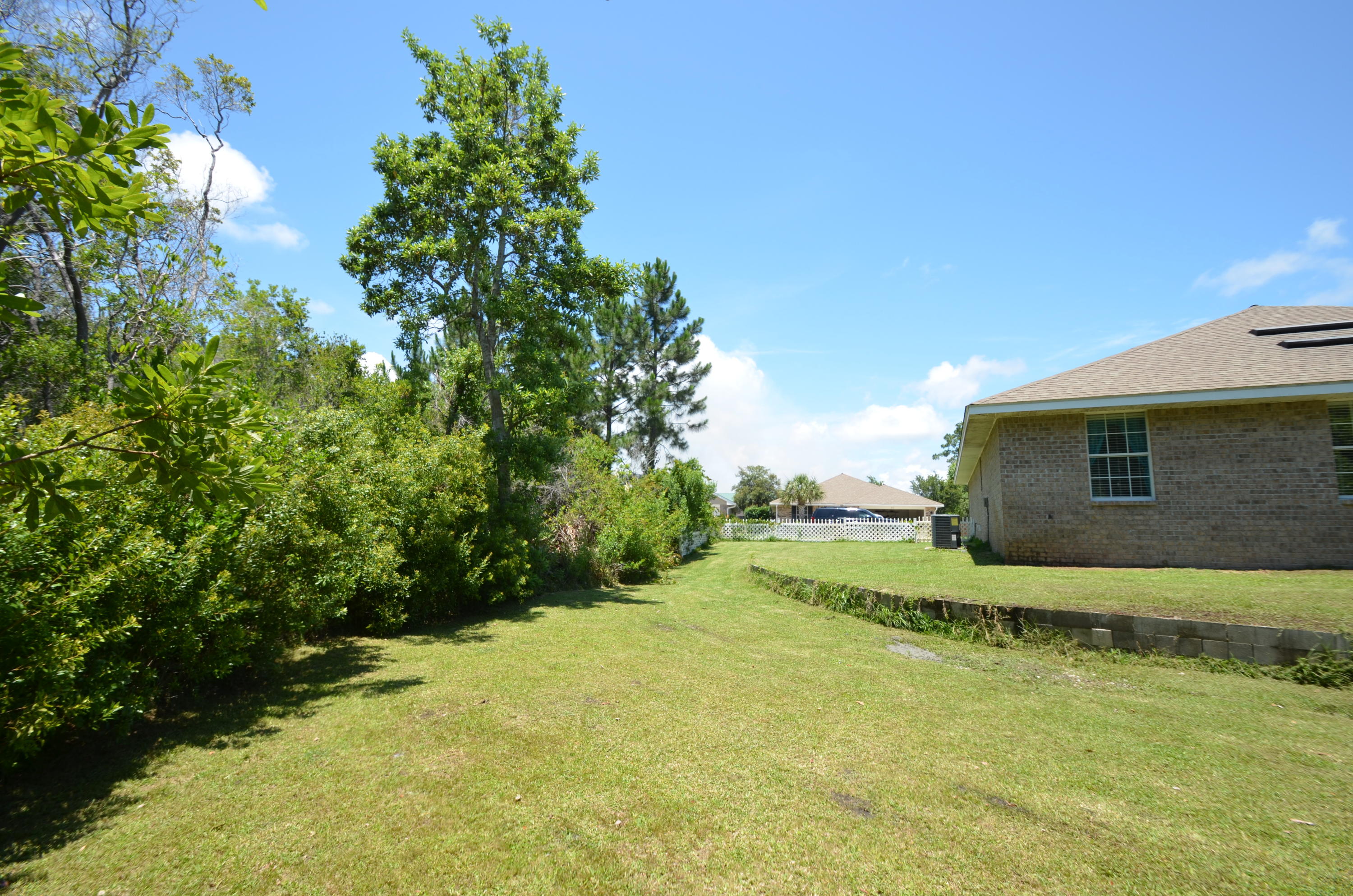 MARSH HARBOR - Residential