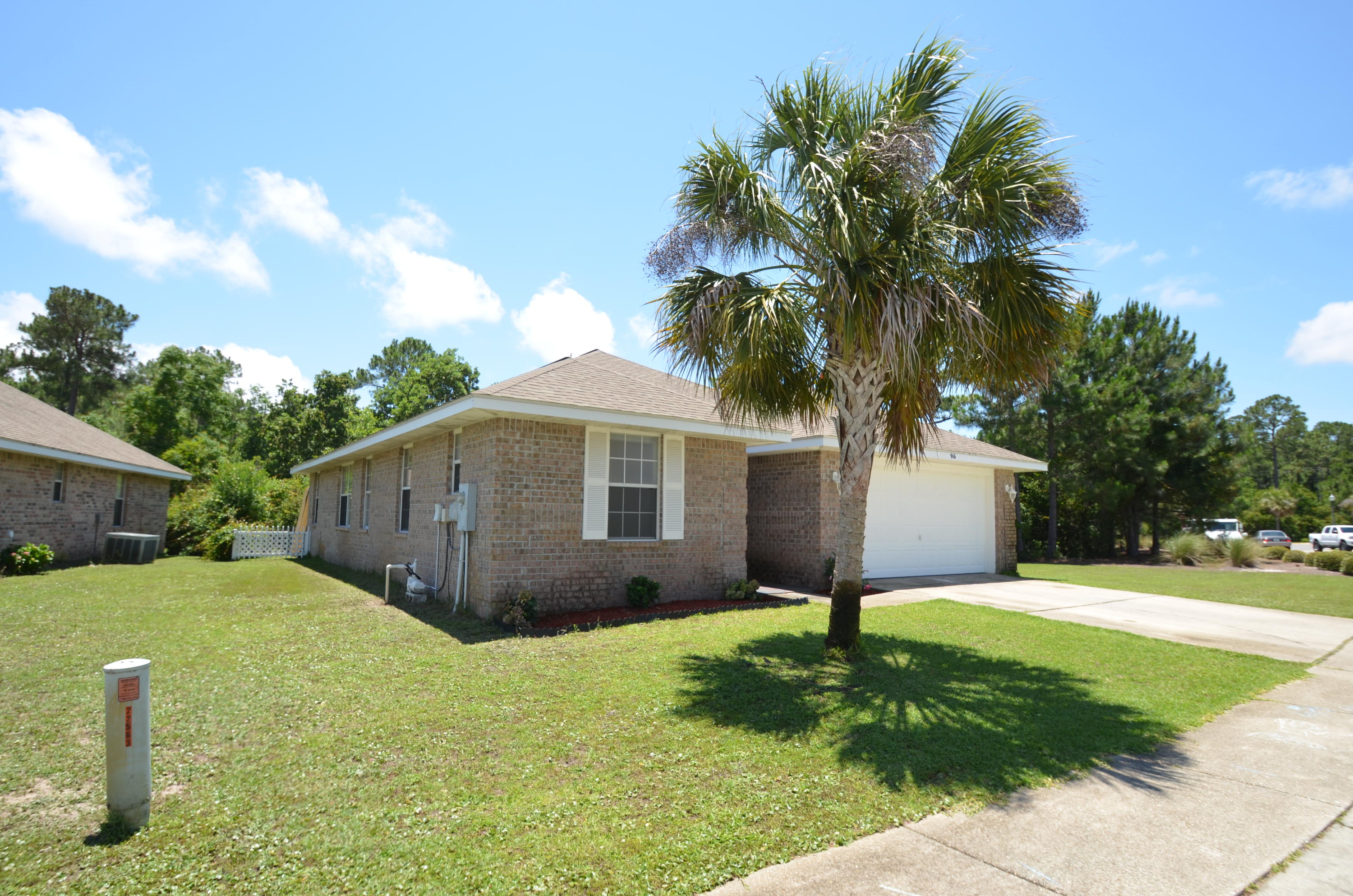 MARSH HARBOR - Residential