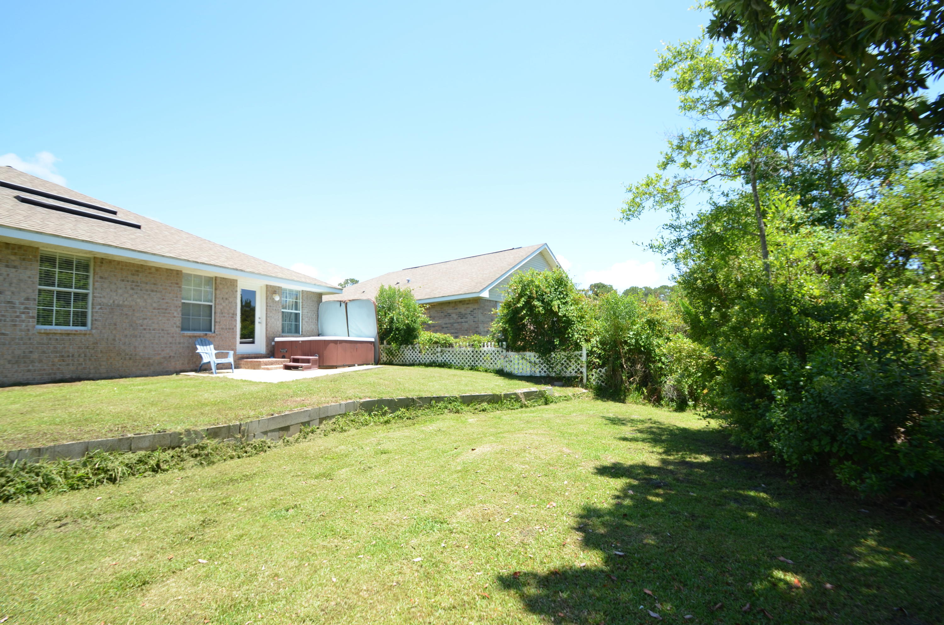 MARSH HARBOR - Residential