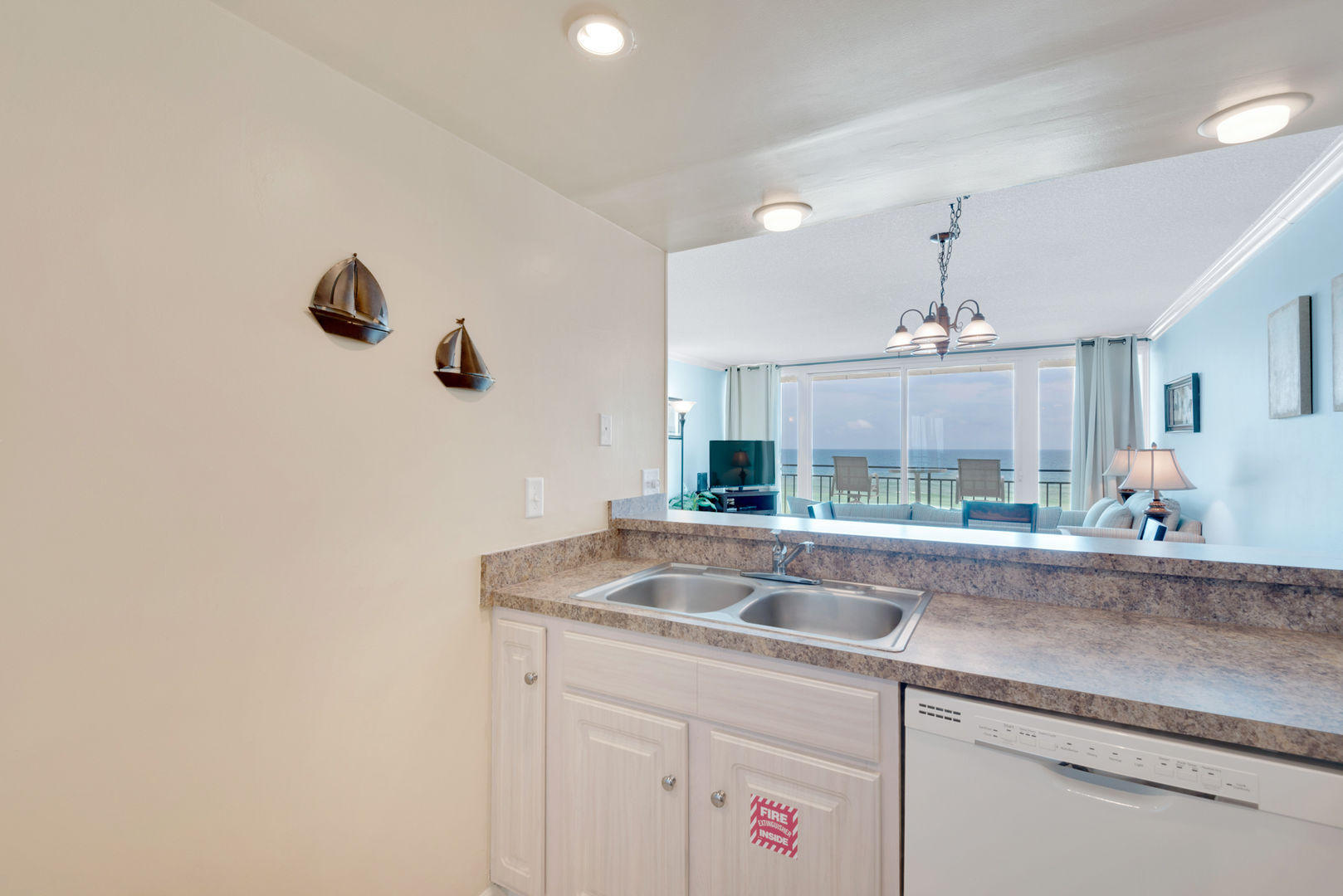 BREAKERS OF FWB PH 2 - Residential