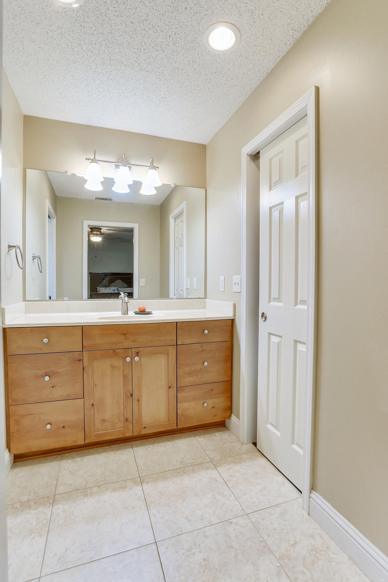 RAINTREE ESTATES - Residential