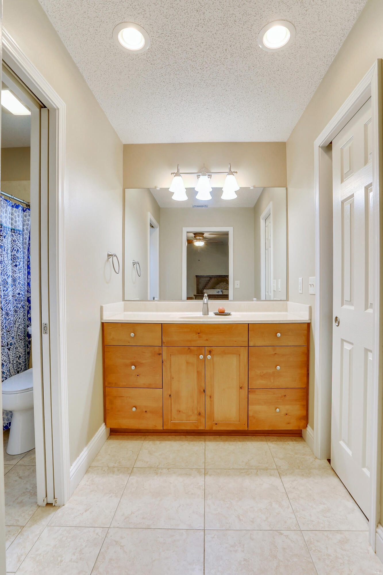 RAINTREE ESTATES - Residential