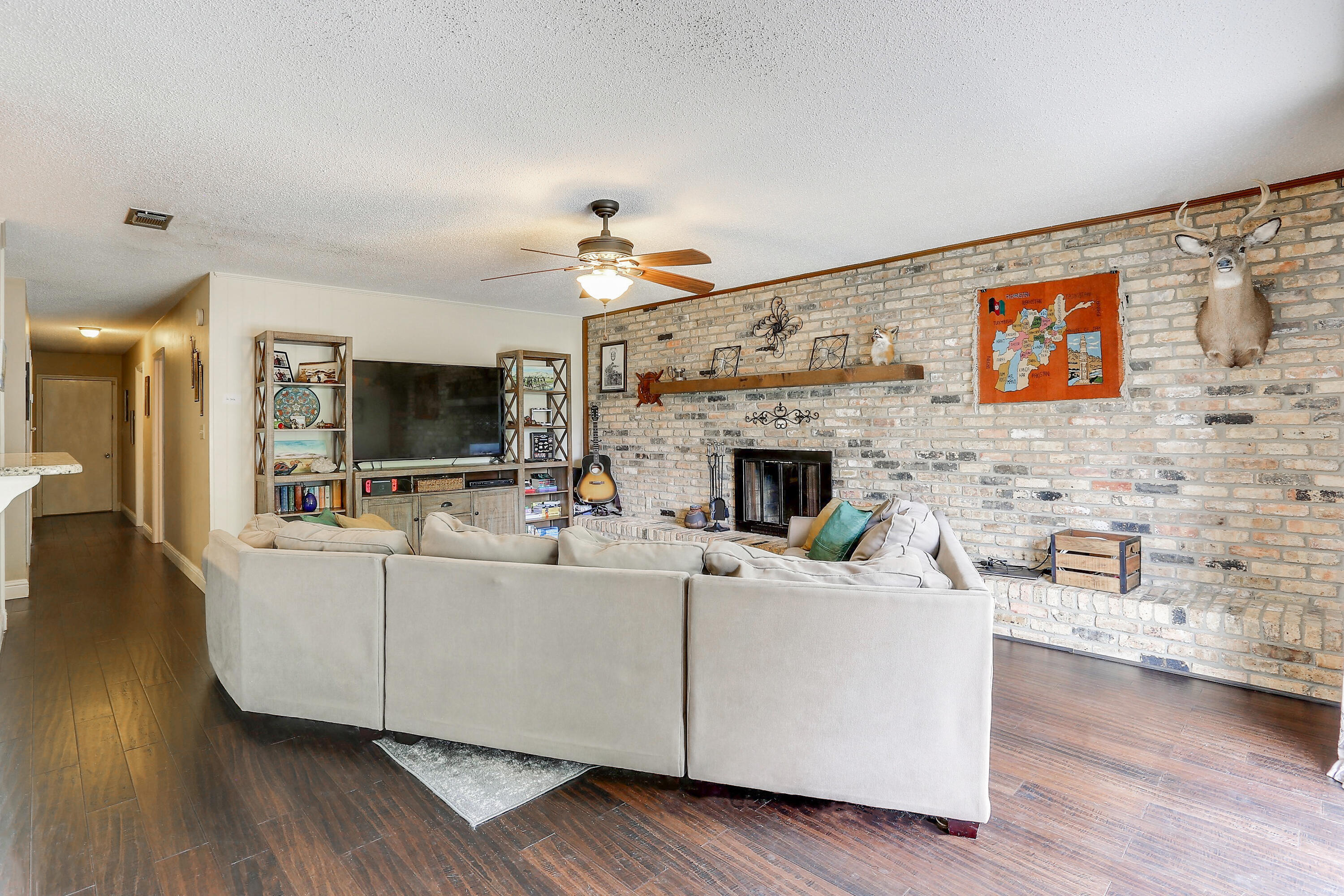 RAINTREE ESTATES - Residential