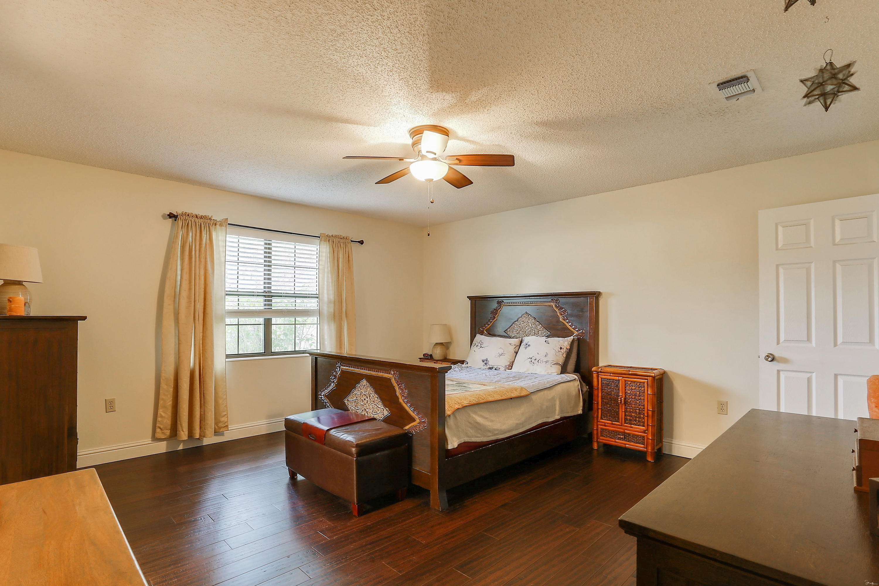 RAINTREE ESTATES - Residential