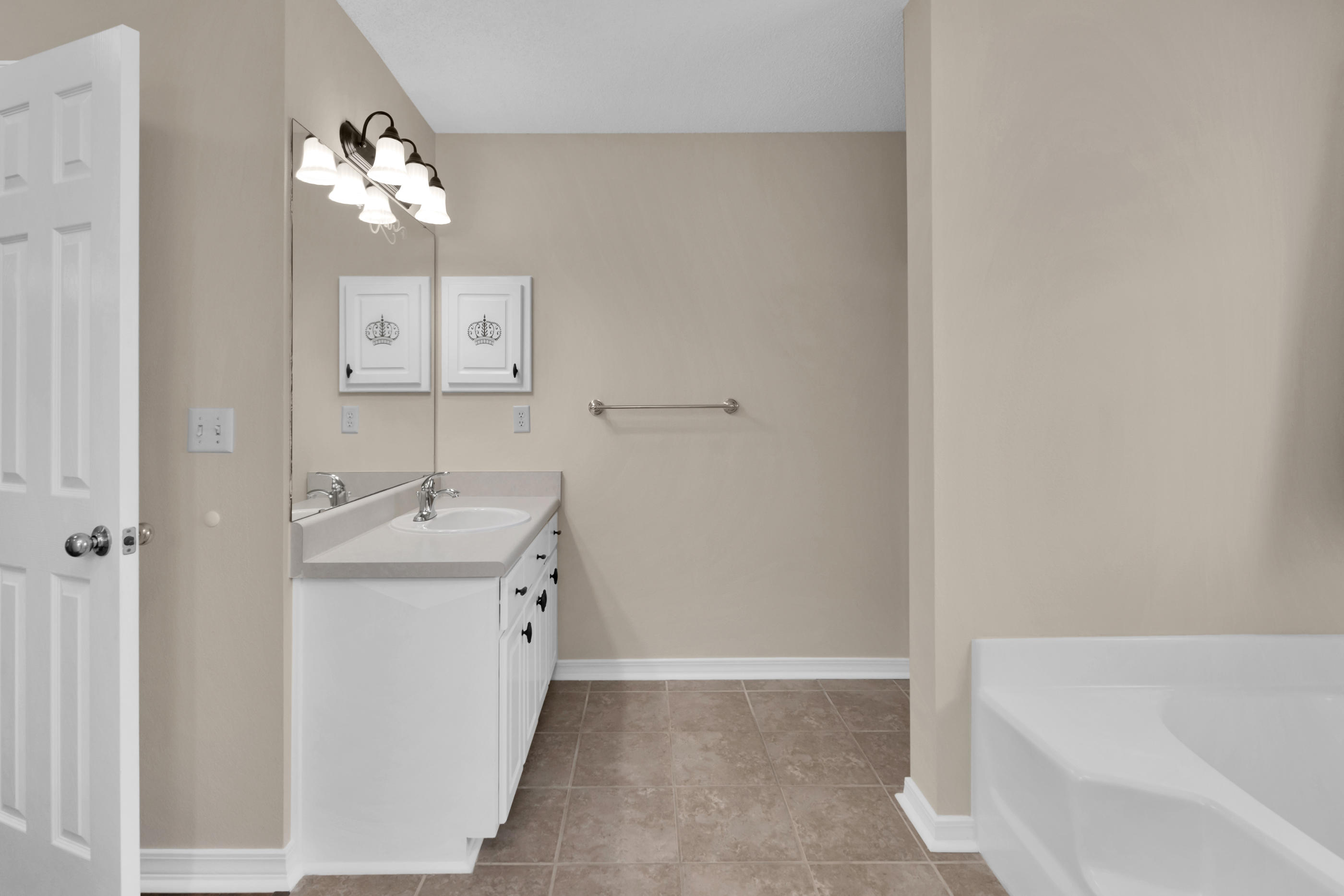 MARION MANOR - Residential